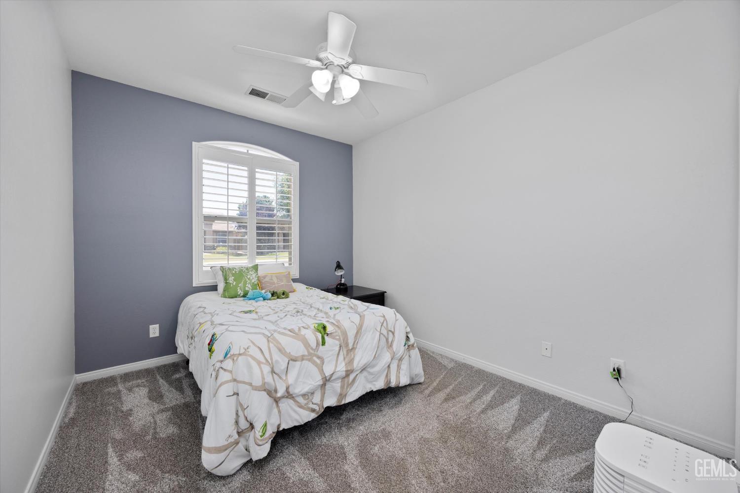 Bakersfield, California, 93313, United States, 5 Bedrooms Bedrooms, ,4 BathroomsBathrooms,Residential,For Sale,1984687