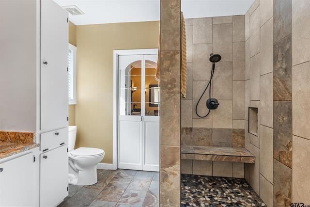 Winona, Texas, 75792, United States, 4 Bedrooms Bedrooms, ,2 BathroomsBathrooms,Residential,For Sale,1995143