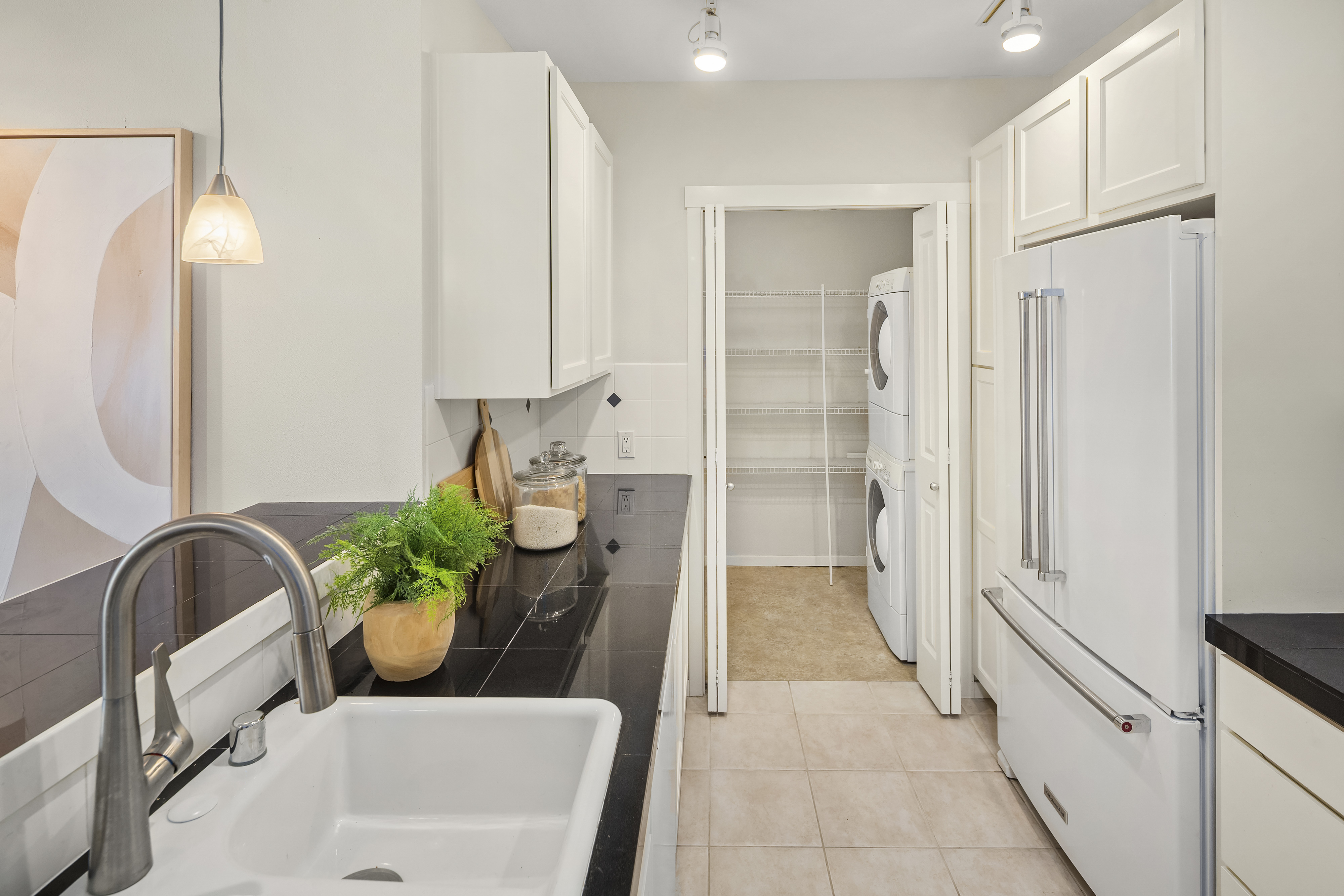  2901 NE Blakeley St Unit #409, Seattle, WA 98105 - 物件實景