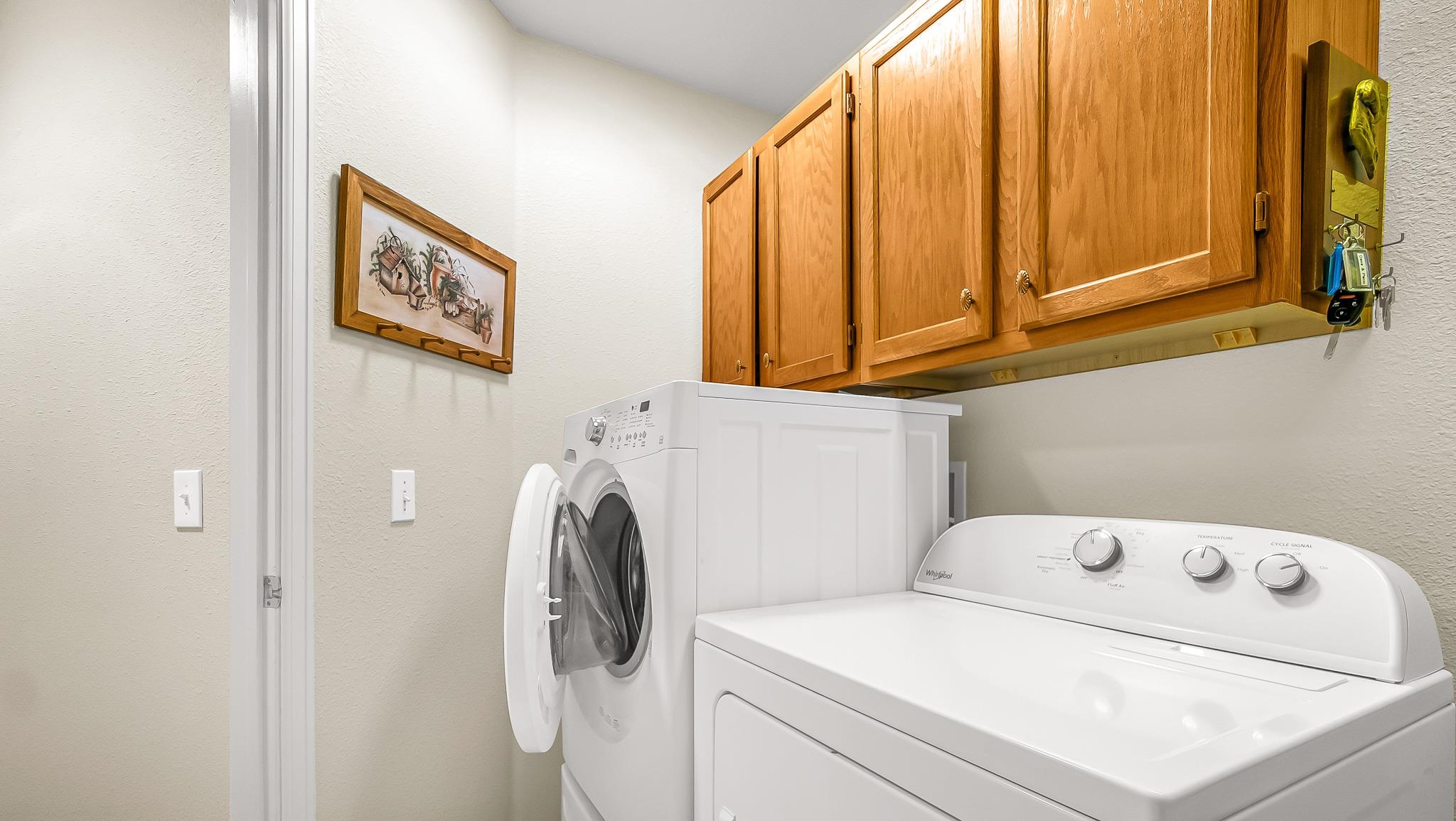 Grand Junction, Colorado, 81507, United States, 3 Bedrooms Bedrooms, ,3 BathroomsBathrooms,Residential,For Sale,1954726