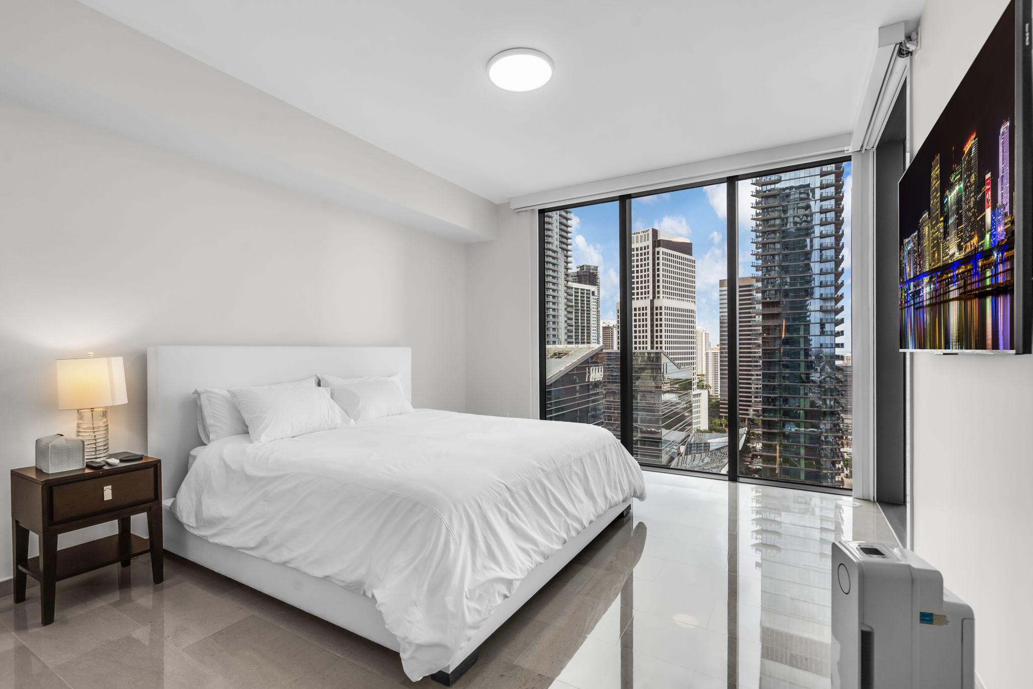  88 SW 7th St, Miami, FL, 33130 - 物件實景