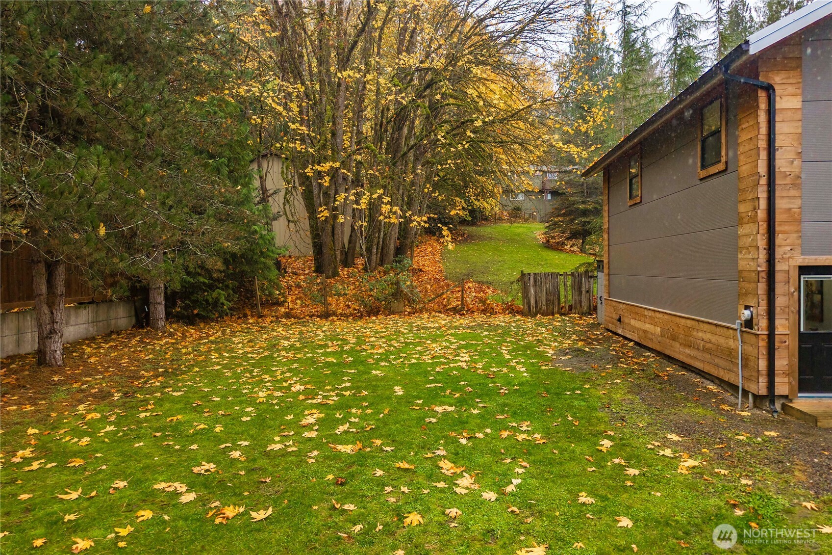 Fall City, Washington, 98025, United States, 2 Bedrooms Bedrooms, ,3 BathroomsBathrooms,Residential,For Sale,1987956