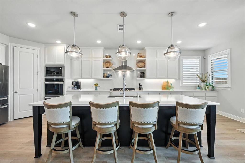 Fort Worth, Texas, 76123, United States, 4 Bedrooms Bedrooms, ,3 BathroomsBathrooms,Residential,For Sale,1932025