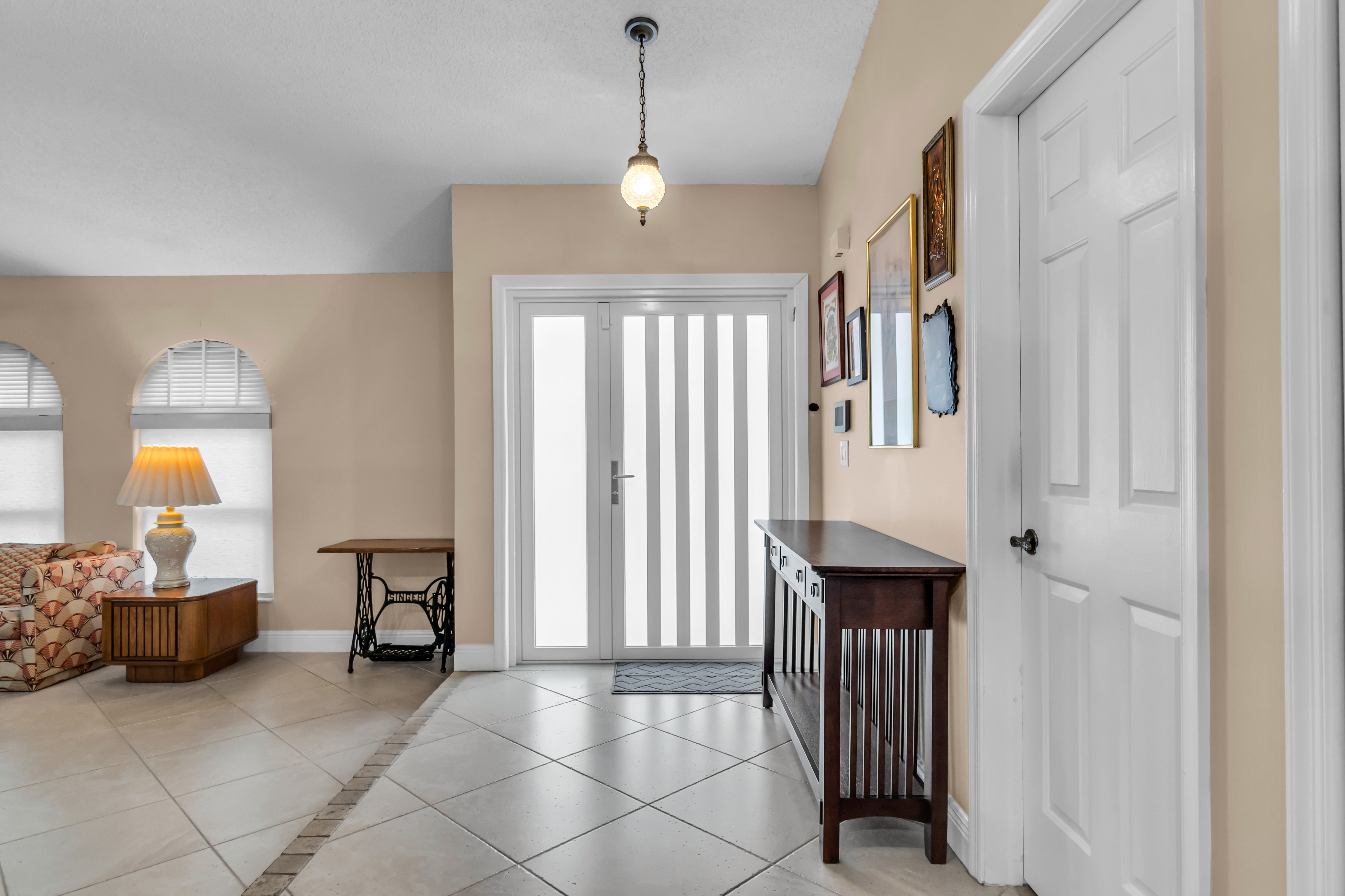  895 NW 110th Lane, Coral Springs, FL, 33071 - 物件實景