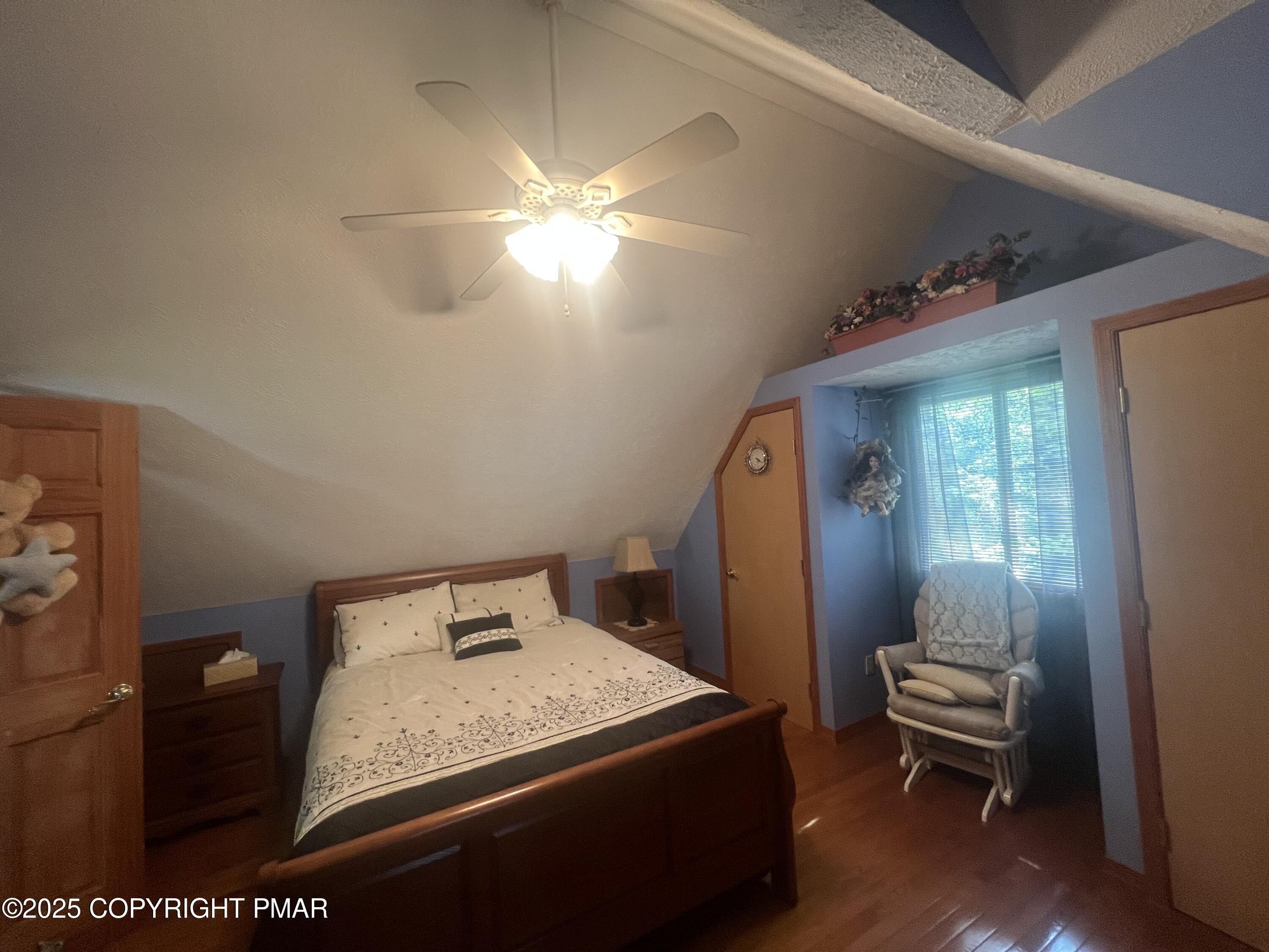 Blakeslee, Pennsylvania, 18610, United States, 4 Bedrooms Bedrooms, ,3 BathroomsBathrooms,Residential,For Sale,1982543