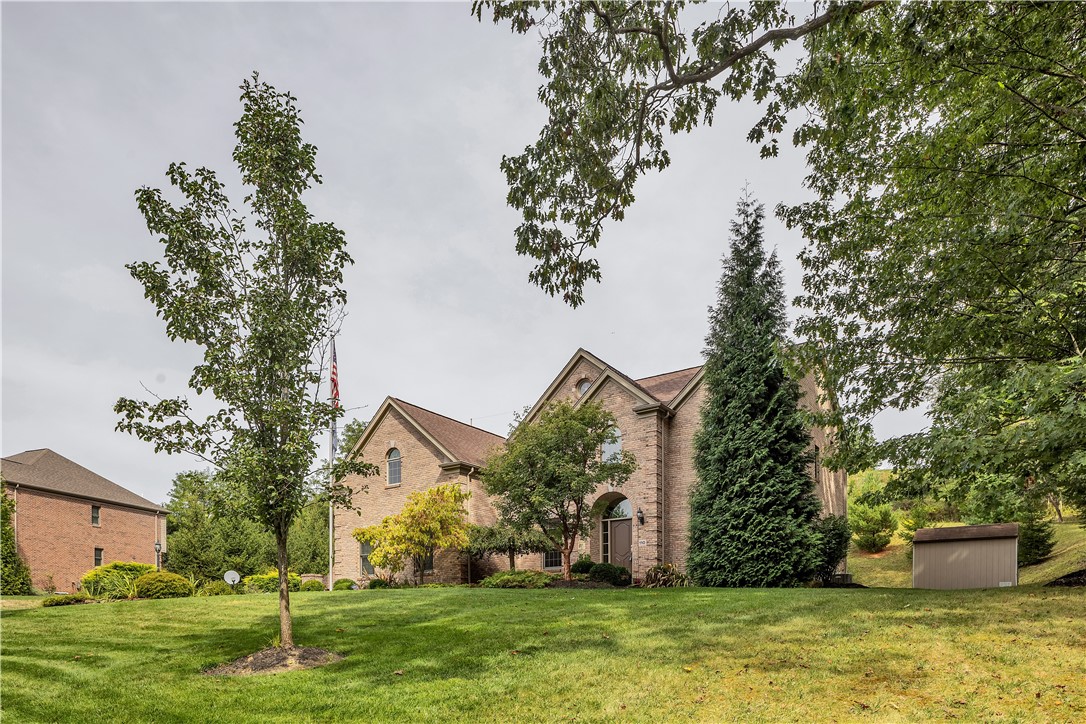 Peters Twp, Pennsylvania, 15317, United States, 4 Bedrooms Bedrooms, ,4 BathroomsBathrooms,Residential,For Sale,2002286