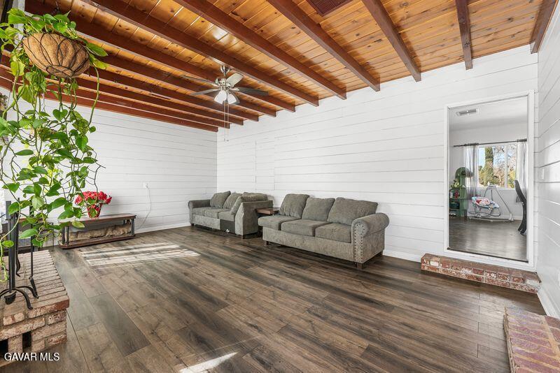Lancaster, California, 93536, United States, 3 Bedrooms Bedrooms, ,2 BathroomsBathrooms,Residential,For Sale,2018083