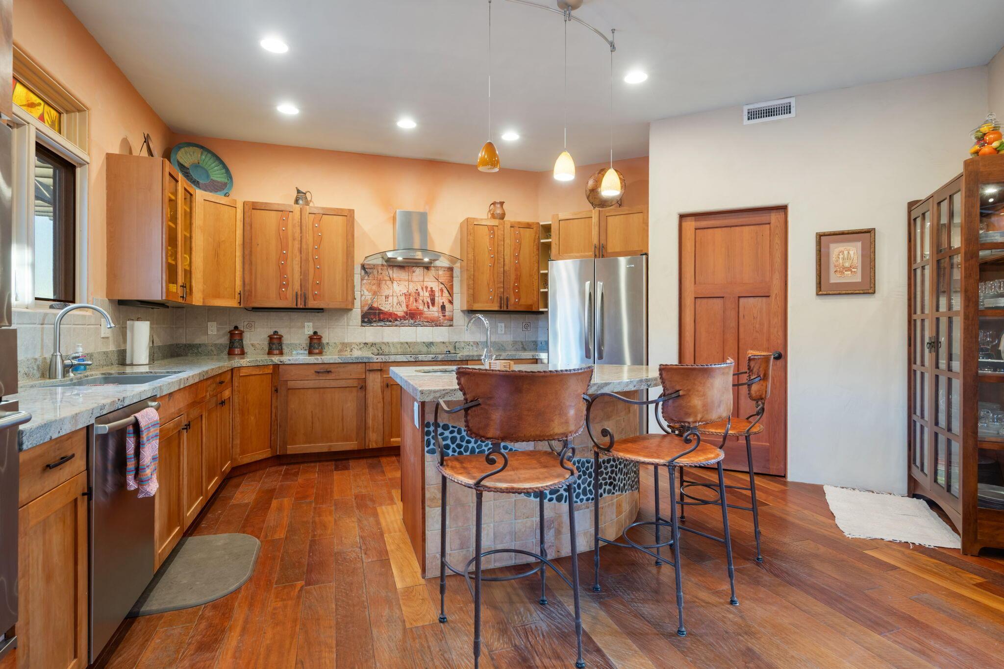 Ivins, Utah, 84738, United States, 3 Bedrooms Bedrooms, ,3 BathroomsBathrooms,Residential,For Sale,2048160