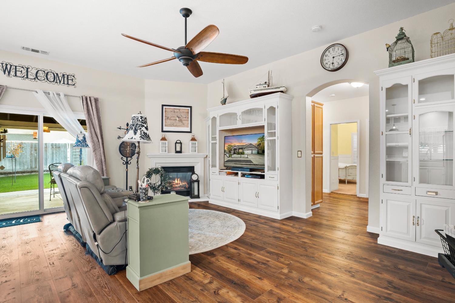 Riverbank, California, 95367, United States, 4 Bedrooms Bedrooms, ,2 BathroomsBathrooms,Residential,For Sale,1976326