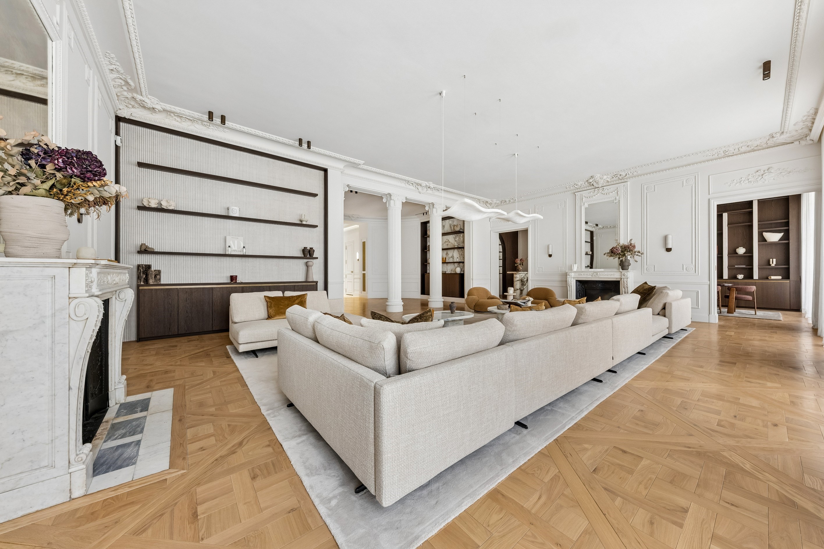  Paris 8th - Place François Ier - Prestigious Residence with Grand-Scale Volumes - 物件實景