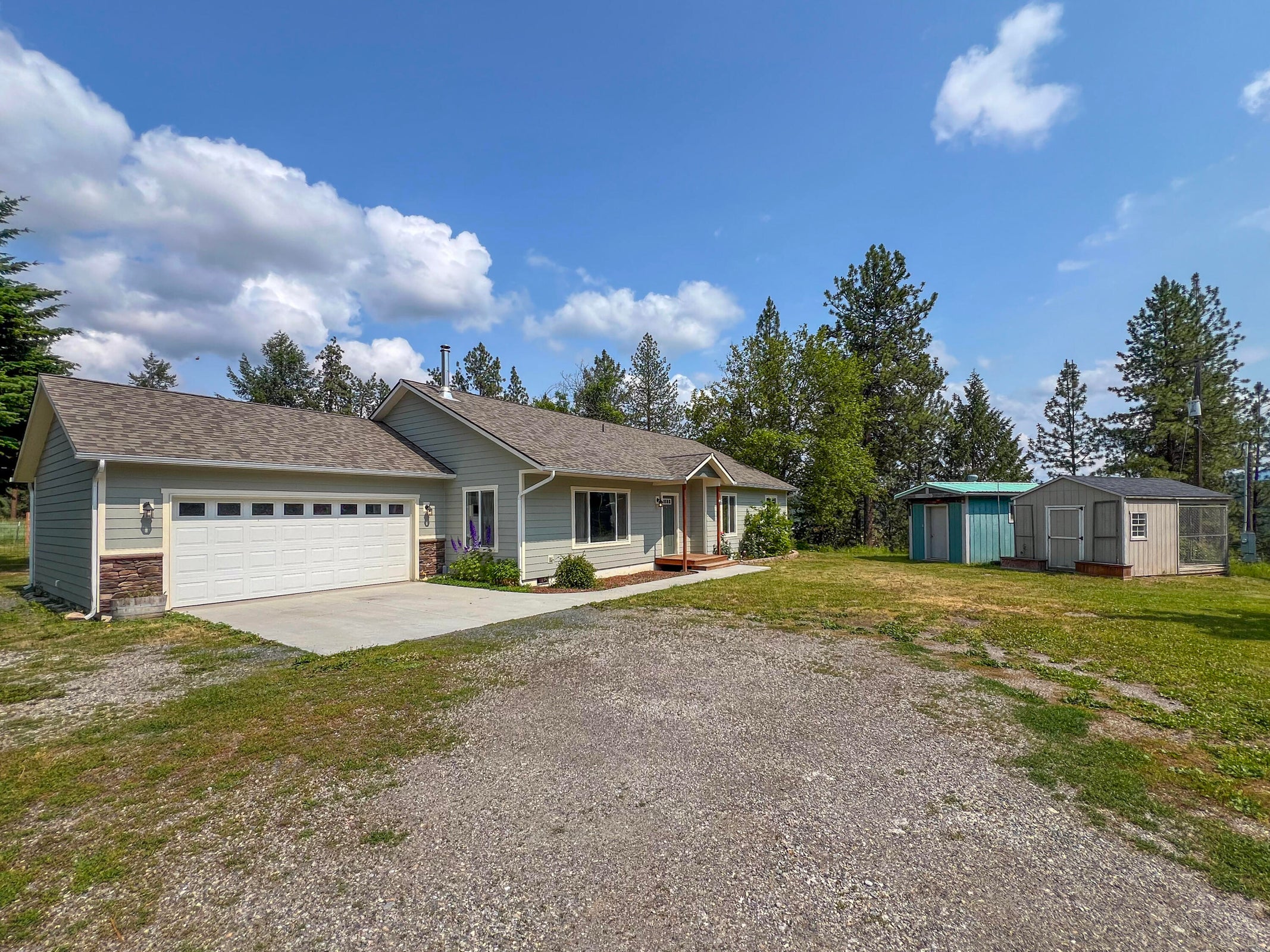 Colville, Washington, 99114, United States, 3 Bedrooms Bedrooms, ,2 BathroomsBathrooms,Residential,For Sale,1928026