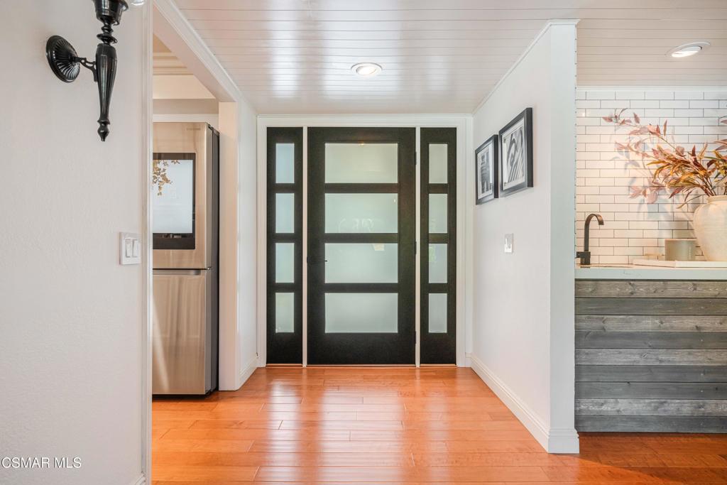 Simi Valley, California, 93065, United States, 4 Bedrooms Bedrooms, ,3 BathroomsBathrooms,Residential,For Sale,1941283