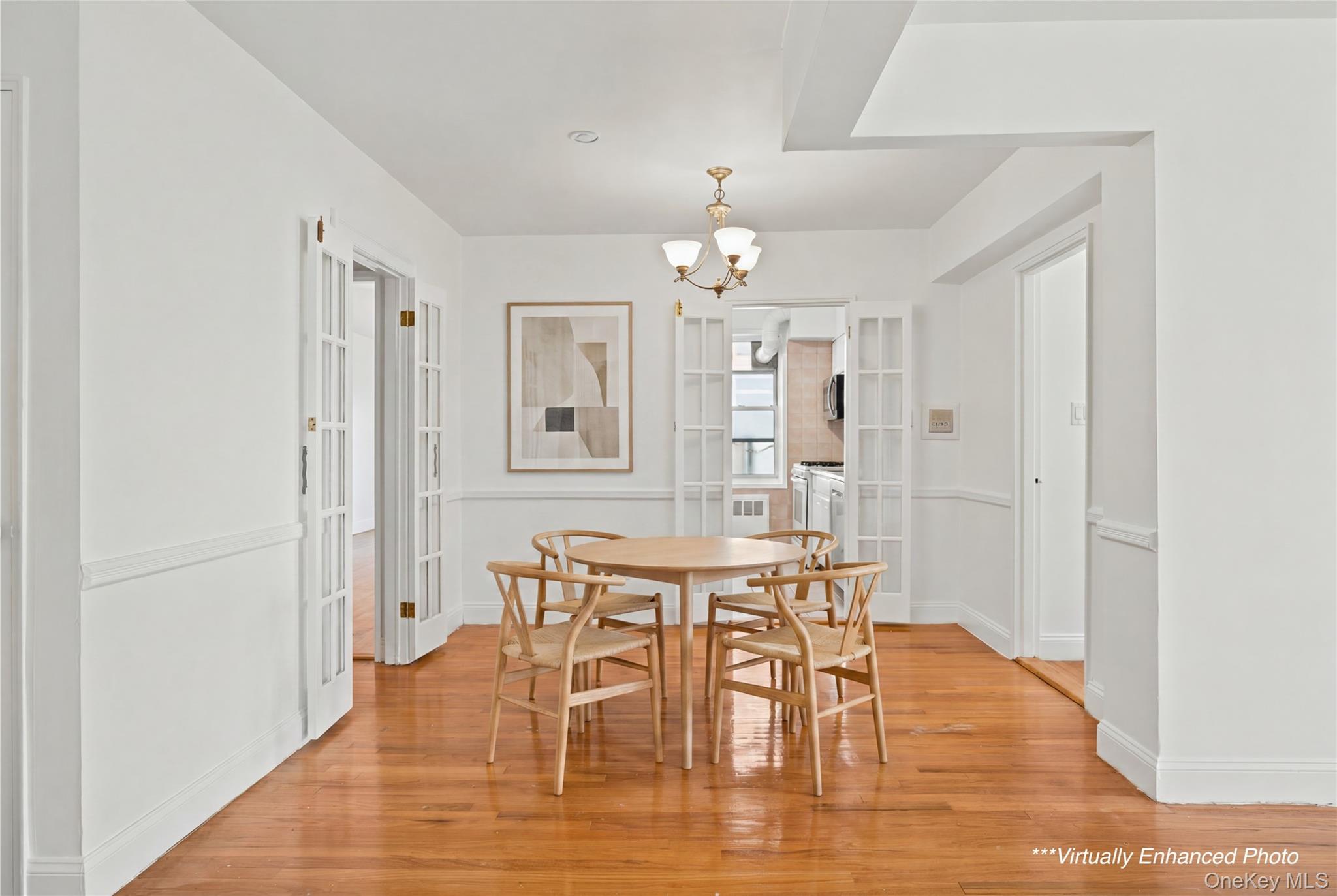  72-10 112 Street, Forest Hills, NY, 11375 - 物件實景