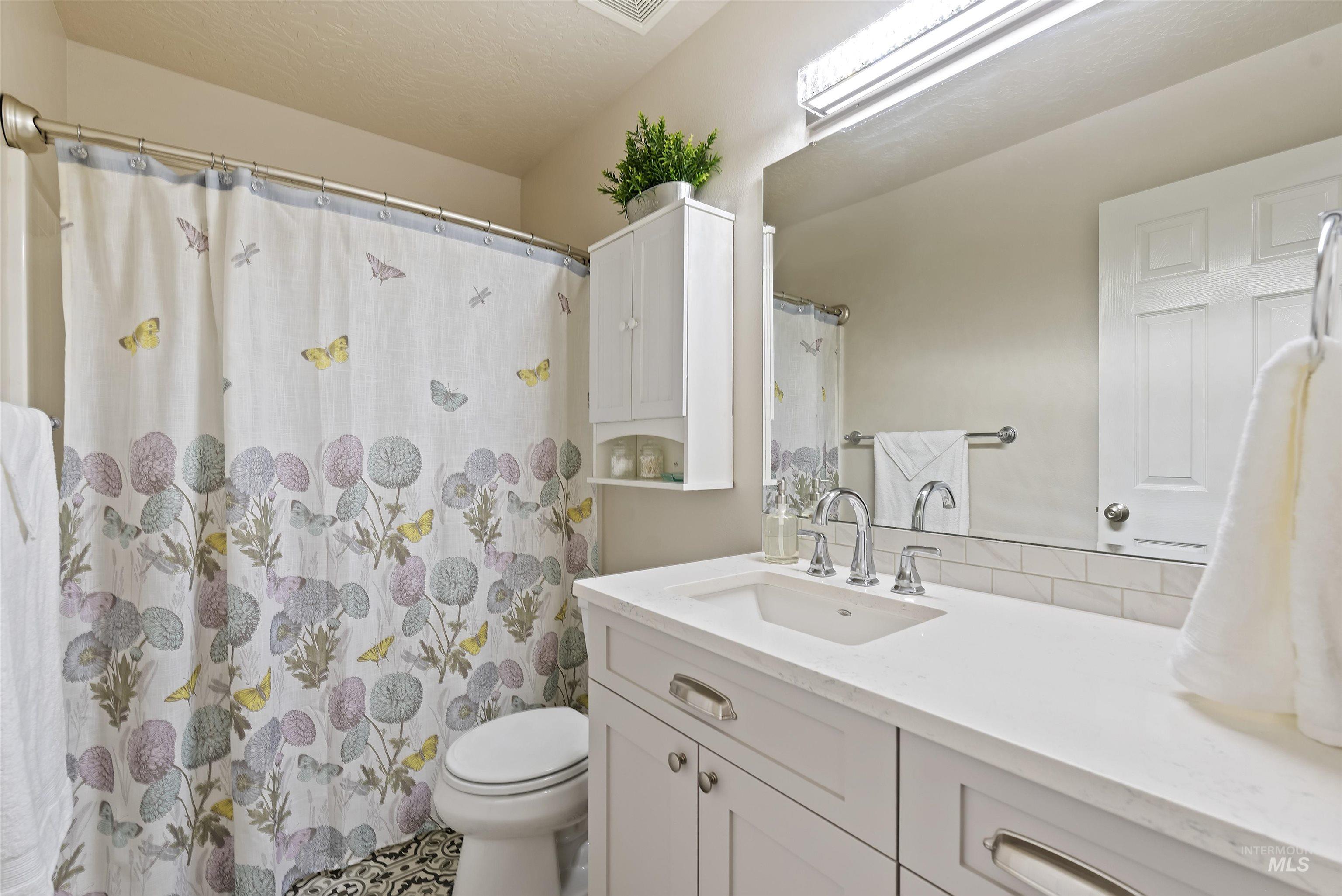 Meridian, Idaho, 83642-7897, United States, 4 Bedrooms Bedrooms, ,Residential,For Sale,1934676