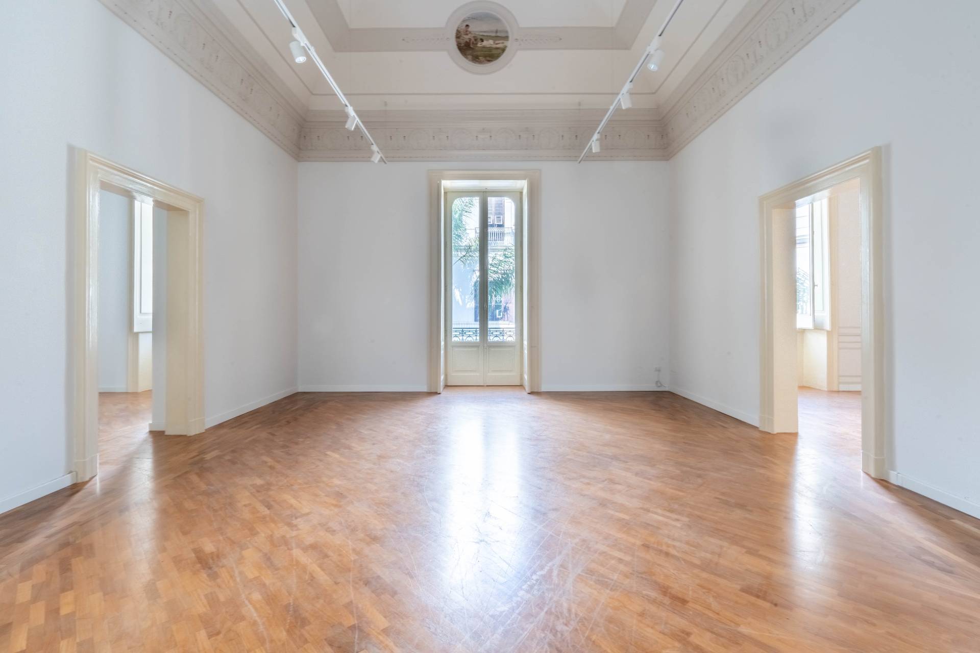 Piazza Anime / Corso Roma, Brindisi, Brindisi, 72100, IT, 8 Bedrooms Bedrooms, ,2 BathroomsBathrooms,Residential,For Sale,Piazza Anime / Corso Roma,1629554