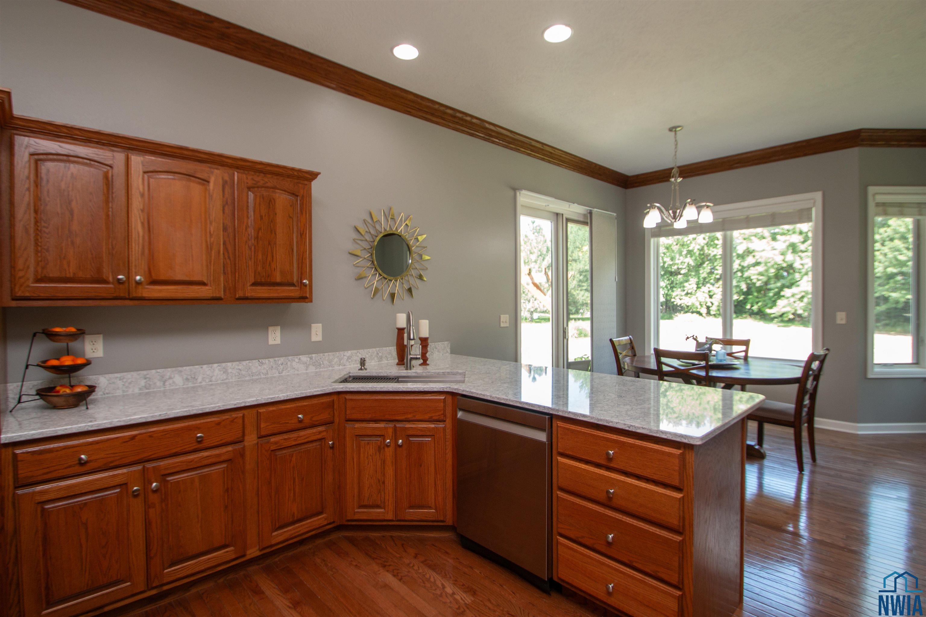 Dakota Dunes, South Dakota, 57049, United States, 4 Bedrooms Bedrooms, ,3 BathroomsBathrooms,Residential,For Sale,1979116