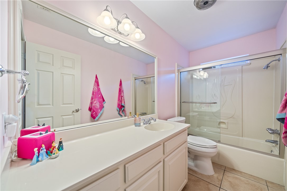 Corpus Christi, Texas, 78413, United States, 5 Bedrooms Bedrooms, ,5 BathroomsBathrooms,Residential,For Sale,1998371