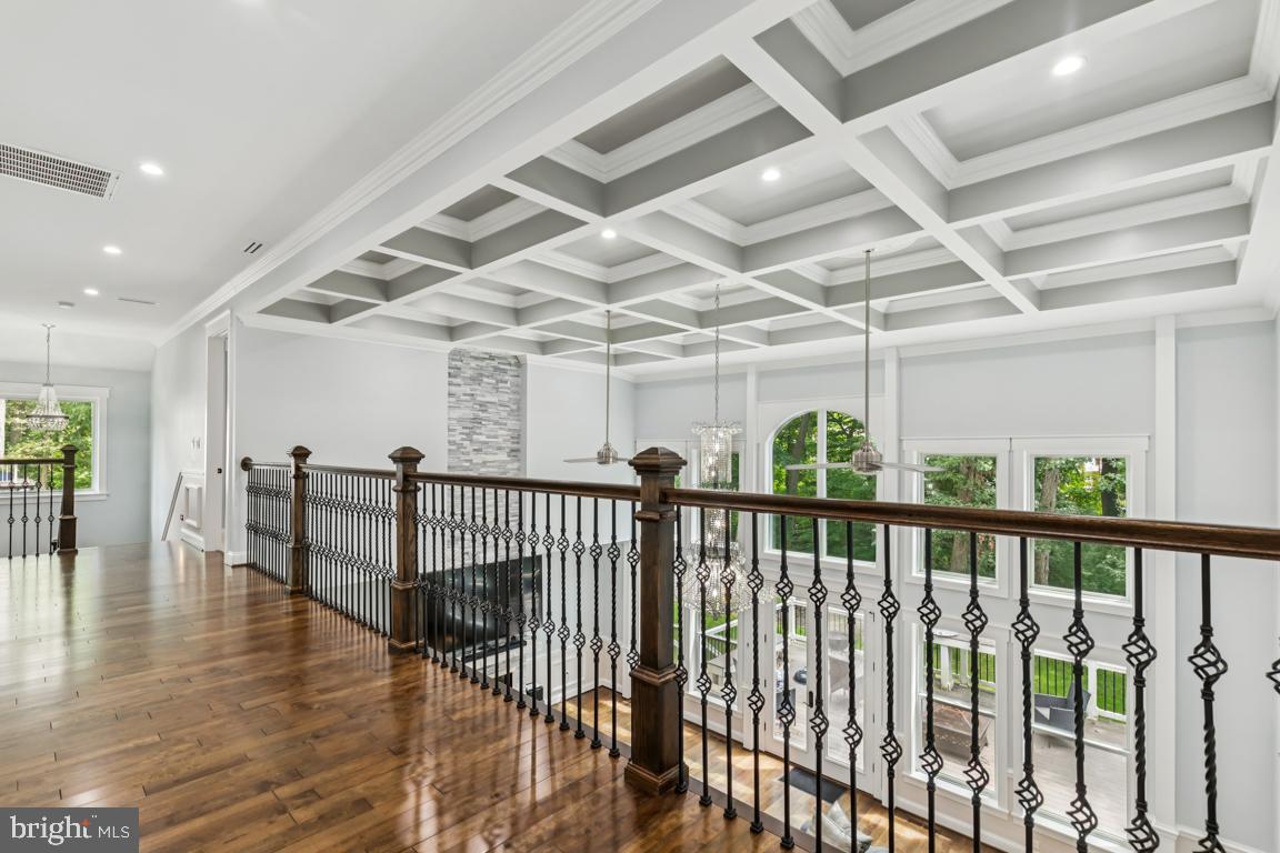 Alexandria, Virginia, 22312, United States, 7 Bedrooms Bedrooms, ,8 BathroomsBathrooms,Residential,For Sale,1904380