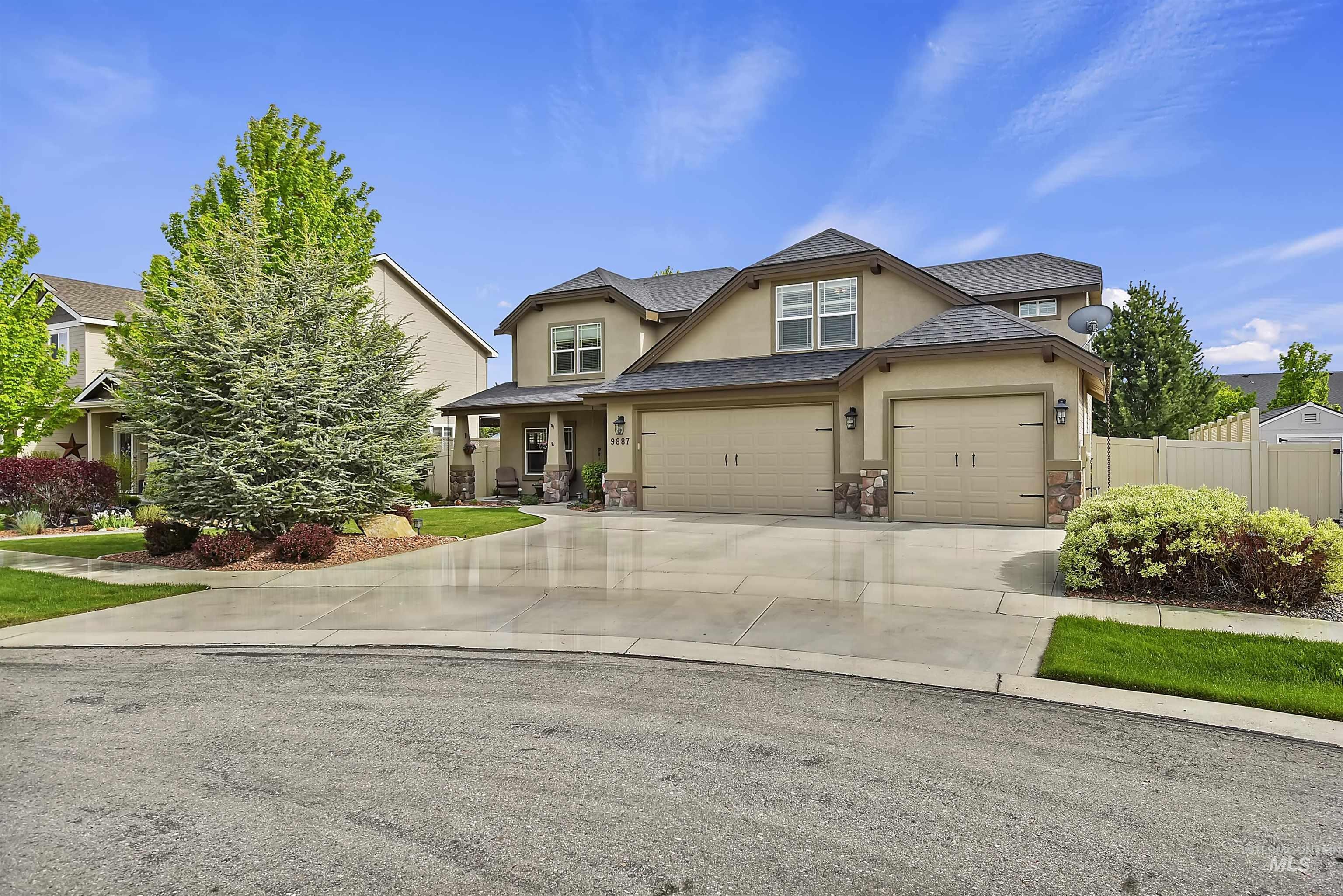 9887 Bray Creek St, Star, Idaho, 83669, United States, 3 Bedrooms Bedrooms, ,3 BathroomsBathrooms,Residential,For Sale,9887 Bray Creek St,1626319