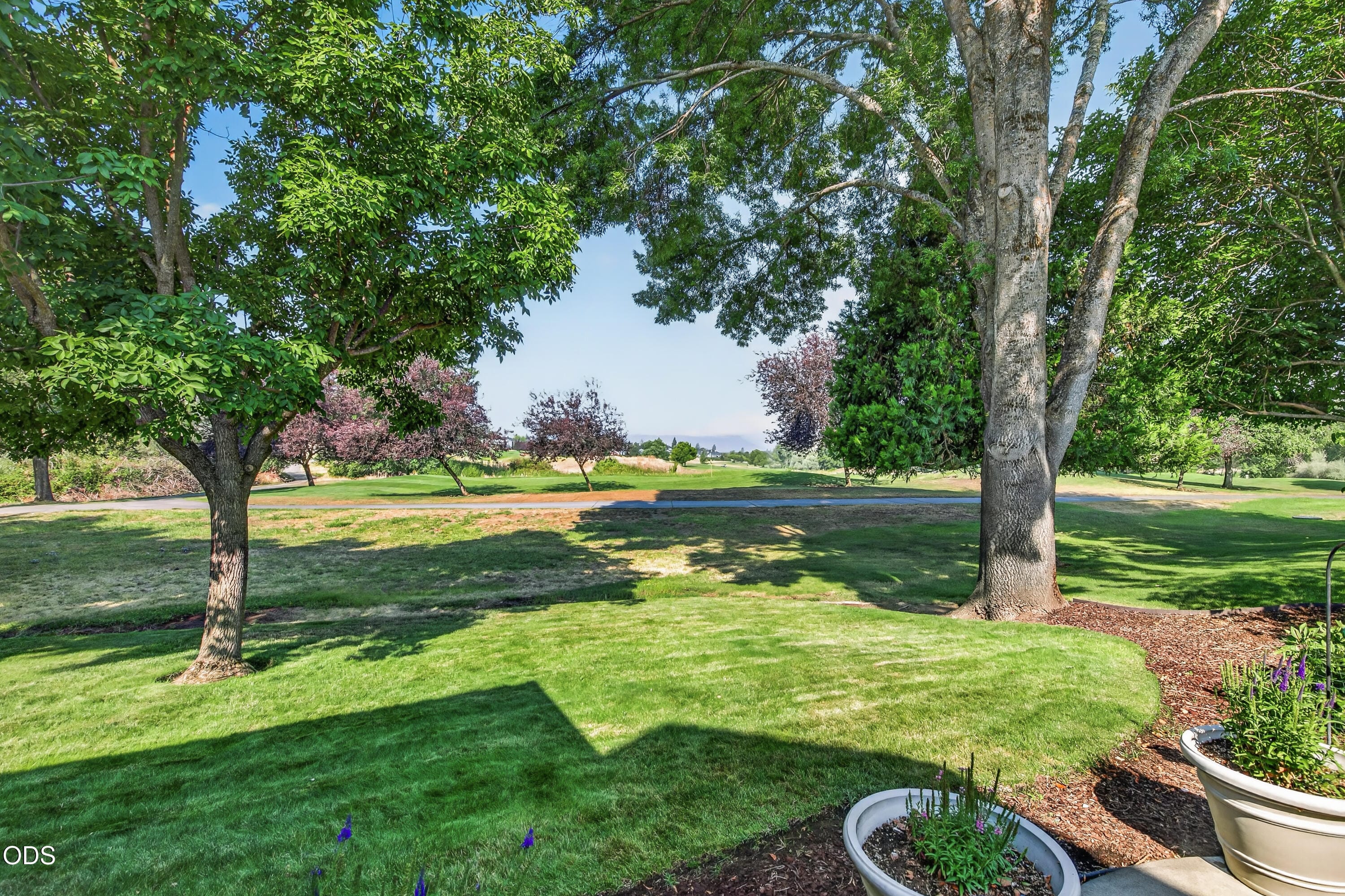  159 Princeville Drive Eagle Point, OR 97524 - 物件實景