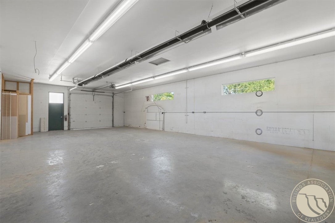 Billings, Montana, 59101, United States, 3 Bedrooms Bedrooms, ,2 BathroomsBathrooms,Residential,For Sale,2048034