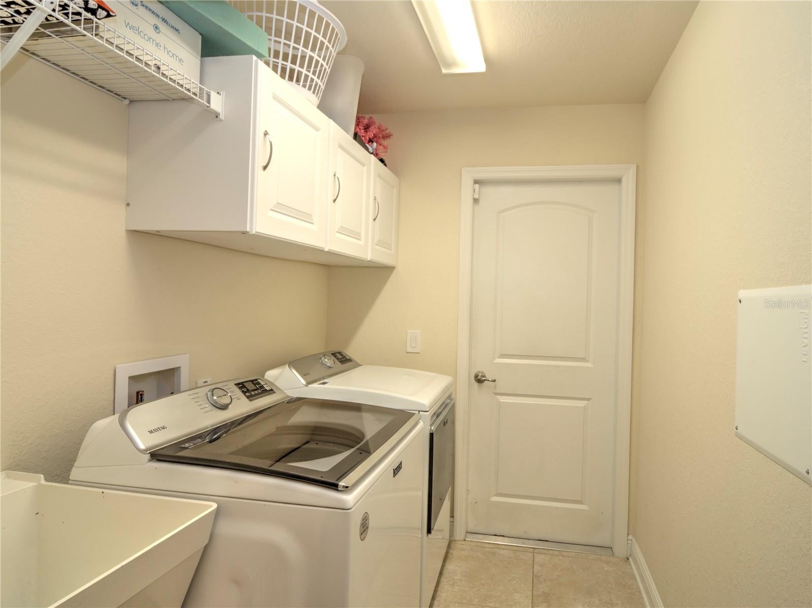 OCALA, Florida, 34480, United States, 3 Bedrooms Bedrooms, ,2 BathroomsBathrooms,Residential,For Sale,1691390