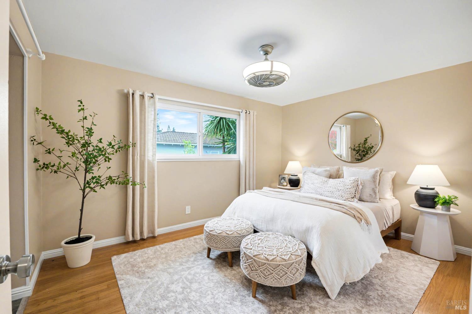 Napa, California, 94558, United States, 3 Bedrooms Bedrooms, ,2 BathroomsBathrooms,Residential,For Sale,2002029