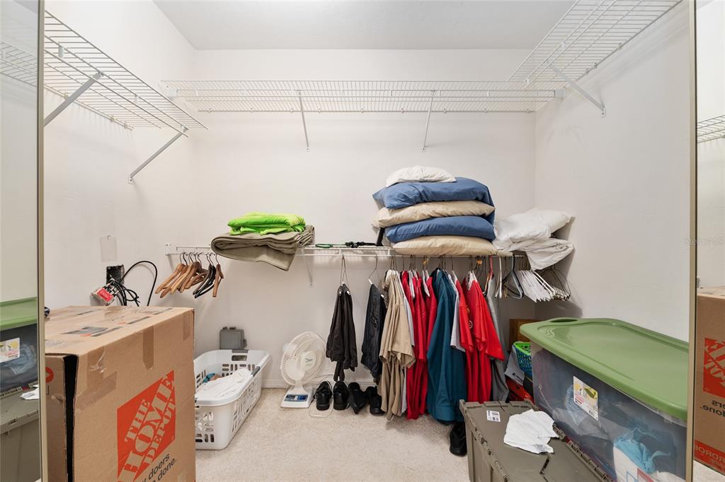 Gainesville, Florida, 32606, United States, 4 Bedrooms Bedrooms, ,3 BathroomsBathrooms,Residential,For Sale,1989601