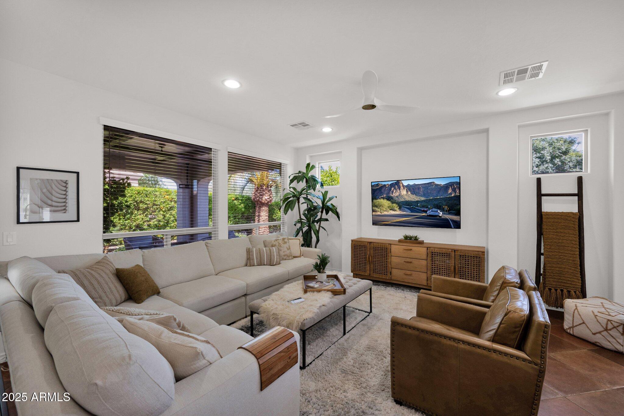 Queen Creek, Arizona, 85140, United States, 2 Bedrooms Bedrooms, ,Residential,For Sale,1821338