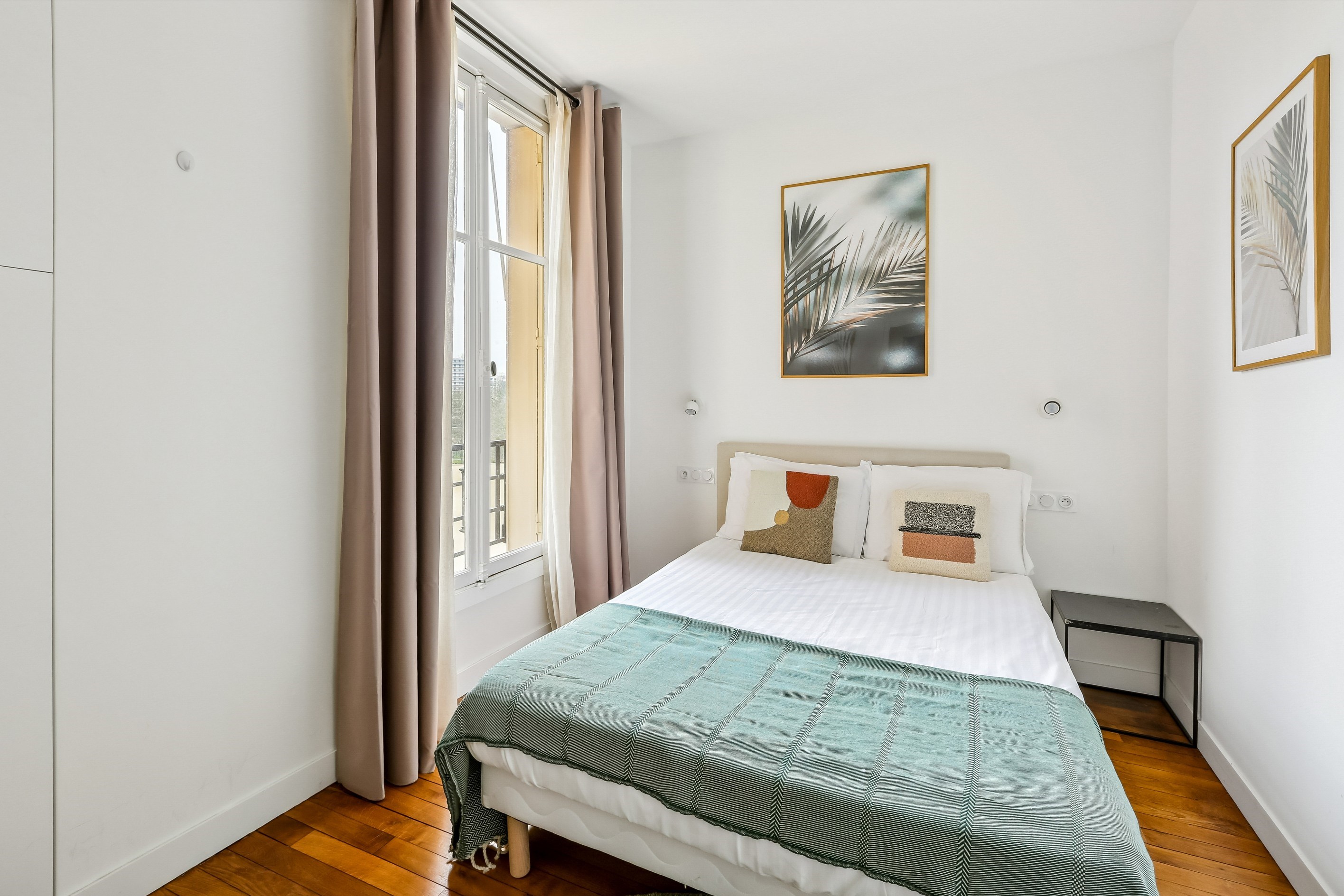 Longchamp / St James – Family Apartment with 4 Bedrooms – High Floor - 物件實景