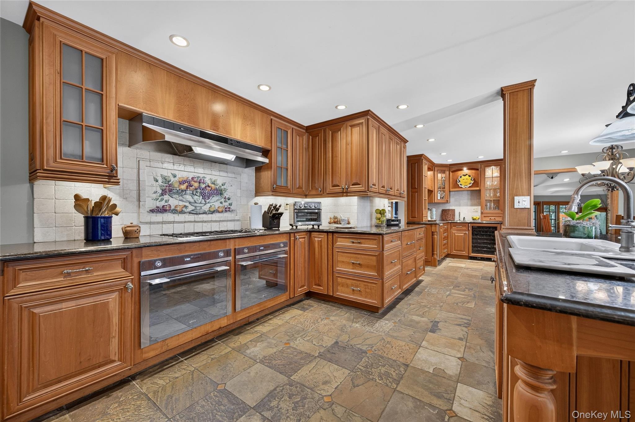  2108 Edge Road, Muttontown, NY, 11791 - 物件實景