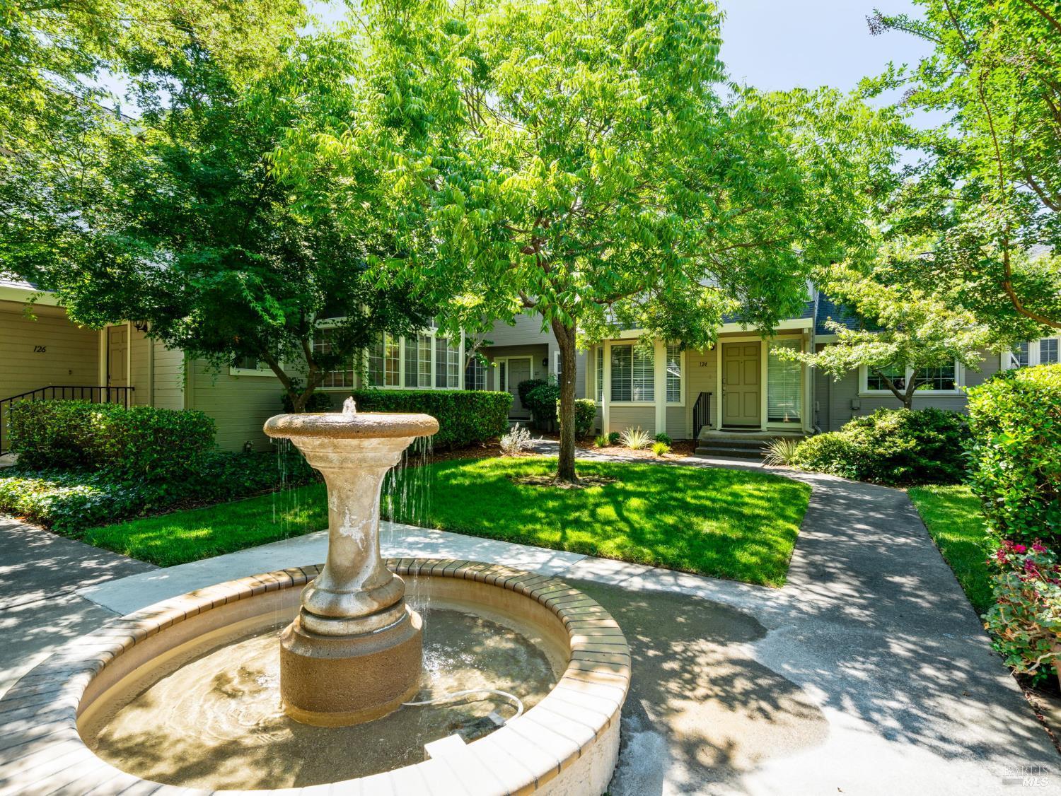 Valley Club Cir, Napa, CA 94558 #1