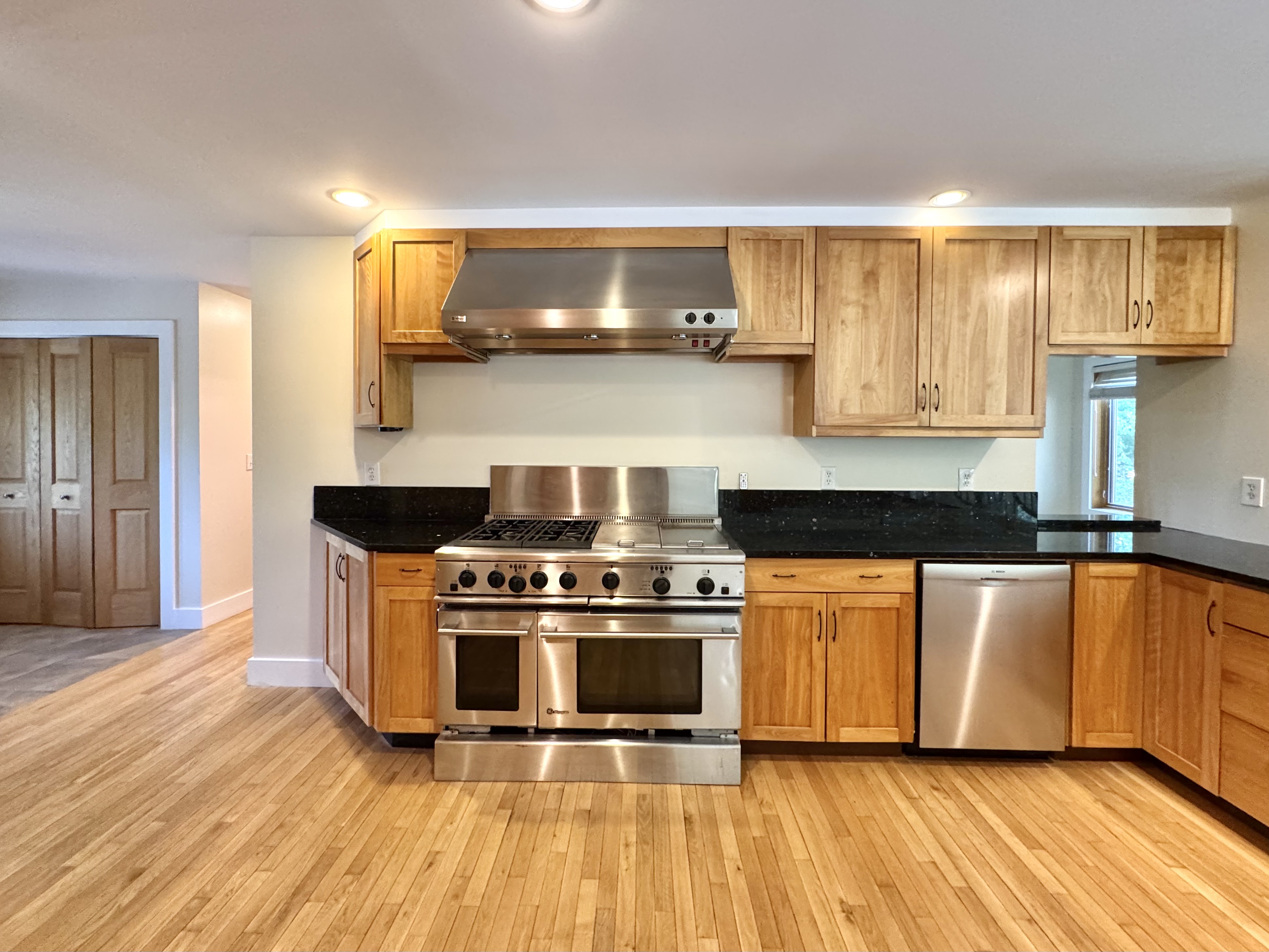 Catskill, New York, 12414, United States, 3 Bedrooms Bedrooms, ,3 BathroomsBathrooms,Residential,For Sale,1900637