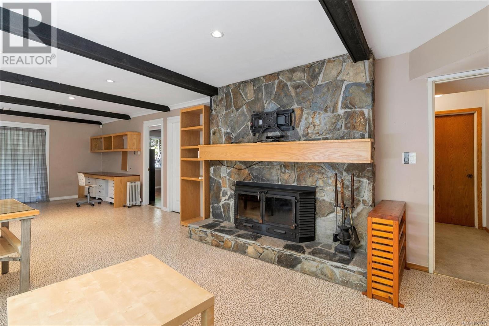 SAANICH, British Columbia, V8Y 1A9, CA, 4 Bedrooms Bedrooms, ,3 BathroomsBathrooms,Residential,For Sale,1901029