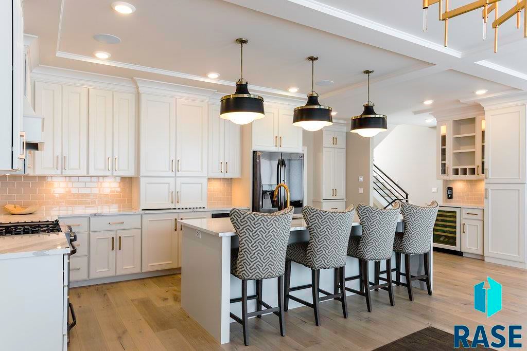 Sioux Falls, South Dakota, 57106, United States, ,Residential,For Sale,1986514