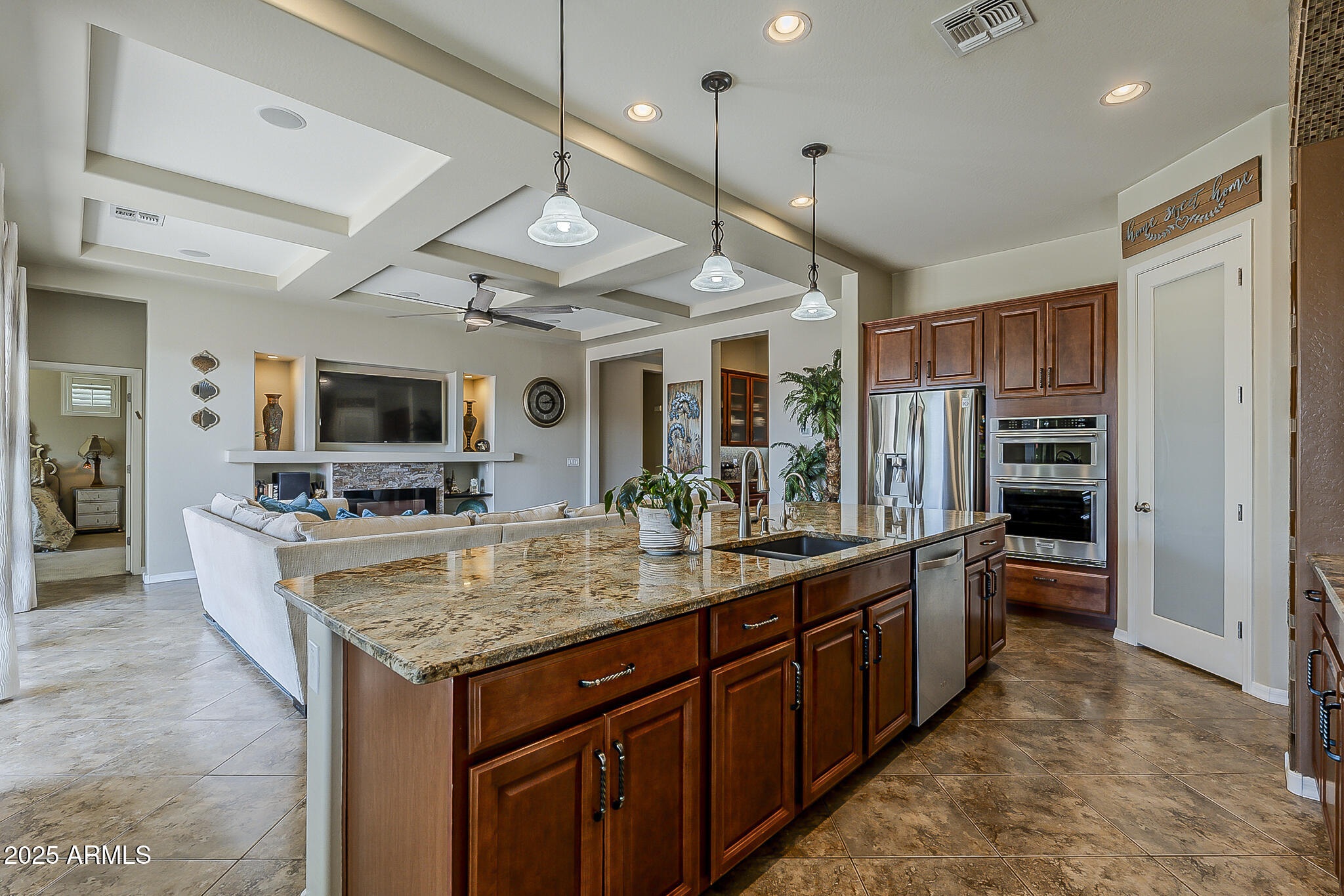 Chandler, Arizona, 85249, United States, 3 Bedrooms Bedrooms, ,Residential,For Sale,1939871