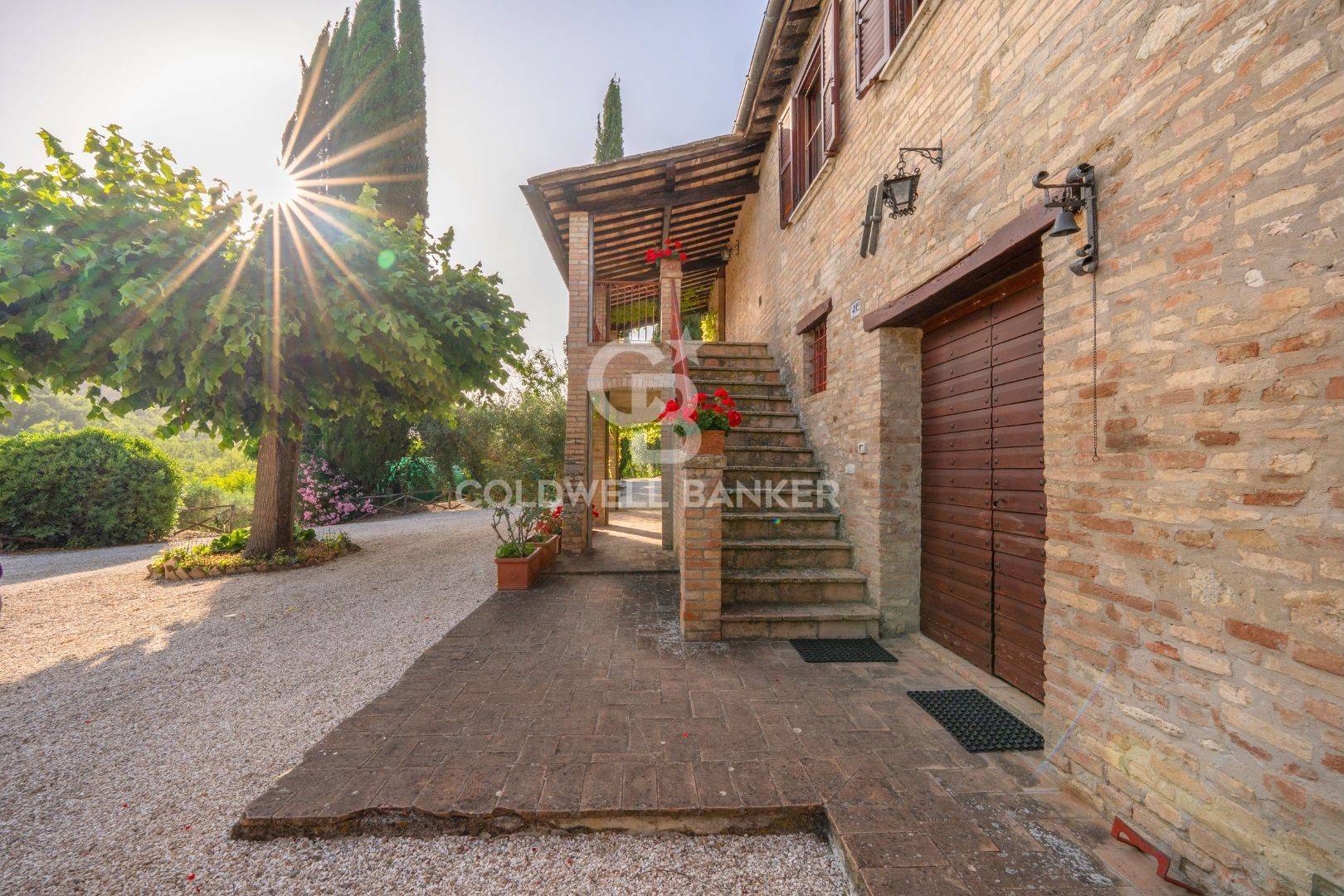Perugia, Perugia, 06100, IT, 6 Bedrooms Bedrooms, ,3 BathroomsBathrooms,Residential,For Sale,1883691