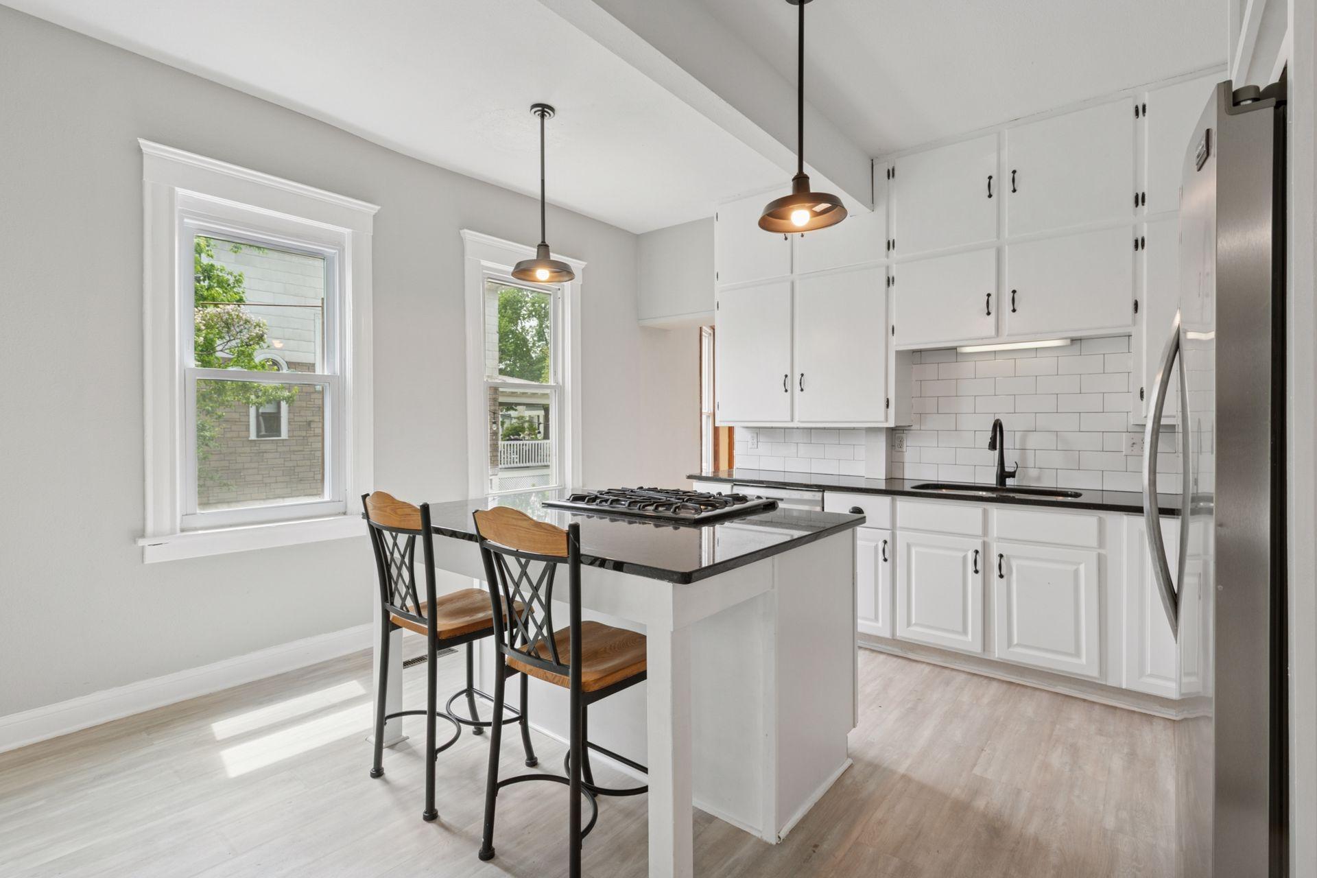 Minneapolis, Minnesota, 55408, United States, ,Residential,For Sale,1821606