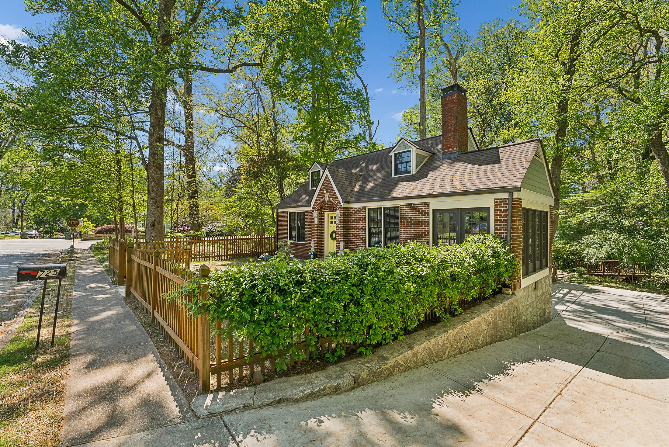  Charming East Atlanta Cottage on Rare Creekside Lot - 物件實景
