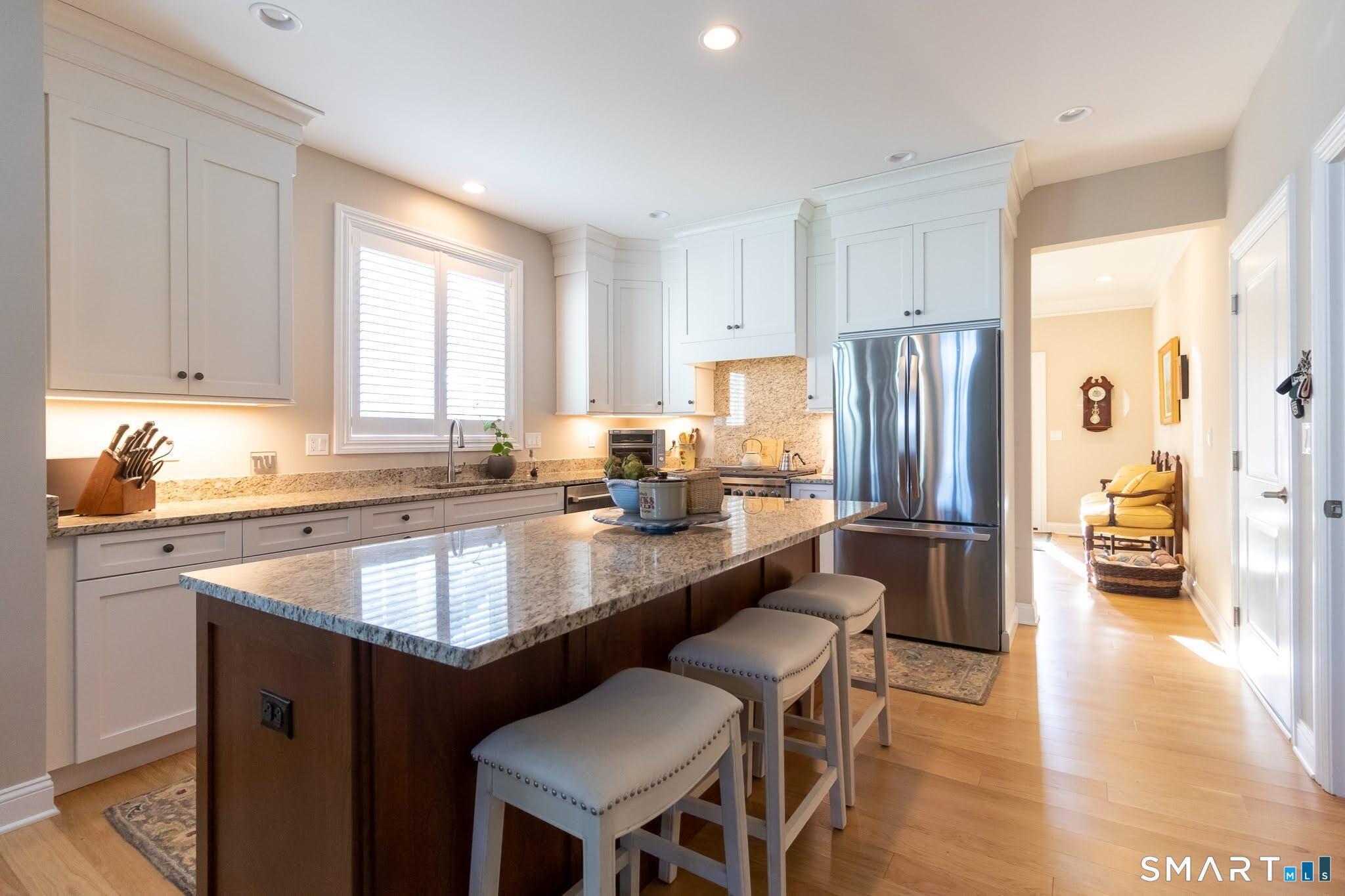 Cheshire, Connecticut, 06410, United States, 3 Bedrooms Bedrooms, ,3 BathroomsBathrooms,Residential,For Sale,2005318