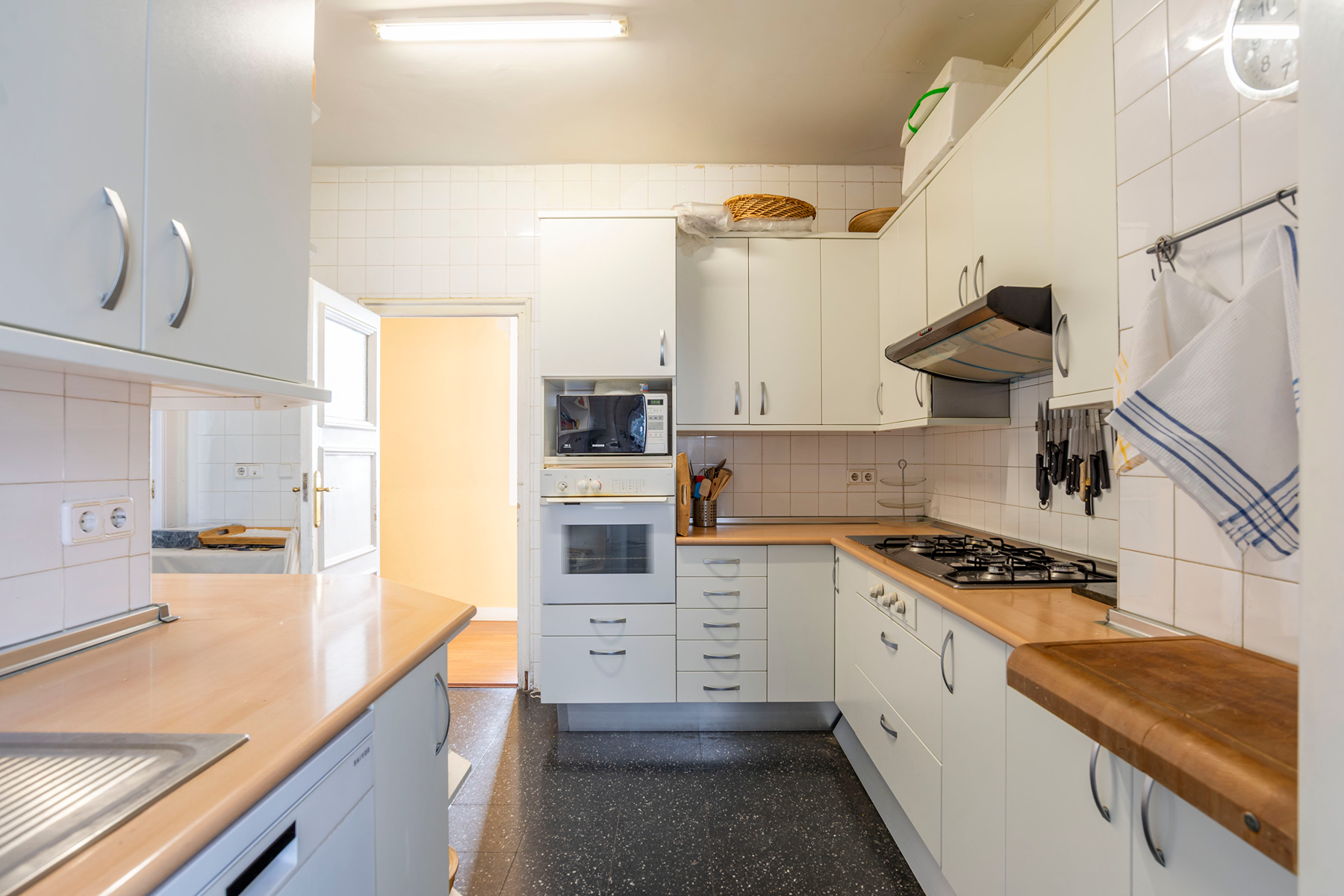  Castelló, Salamanca: An exterior gem to create your dream residence - 物件實景