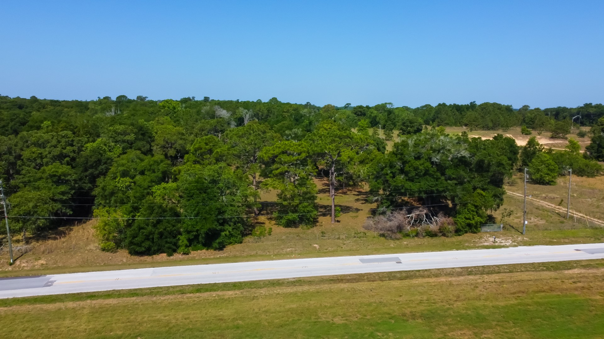 Brooksville, Florida, 34602, United States, 2 Bedrooms Bedrooms, ,1 BathroomBathrooms,Residential,For Sale,1914211