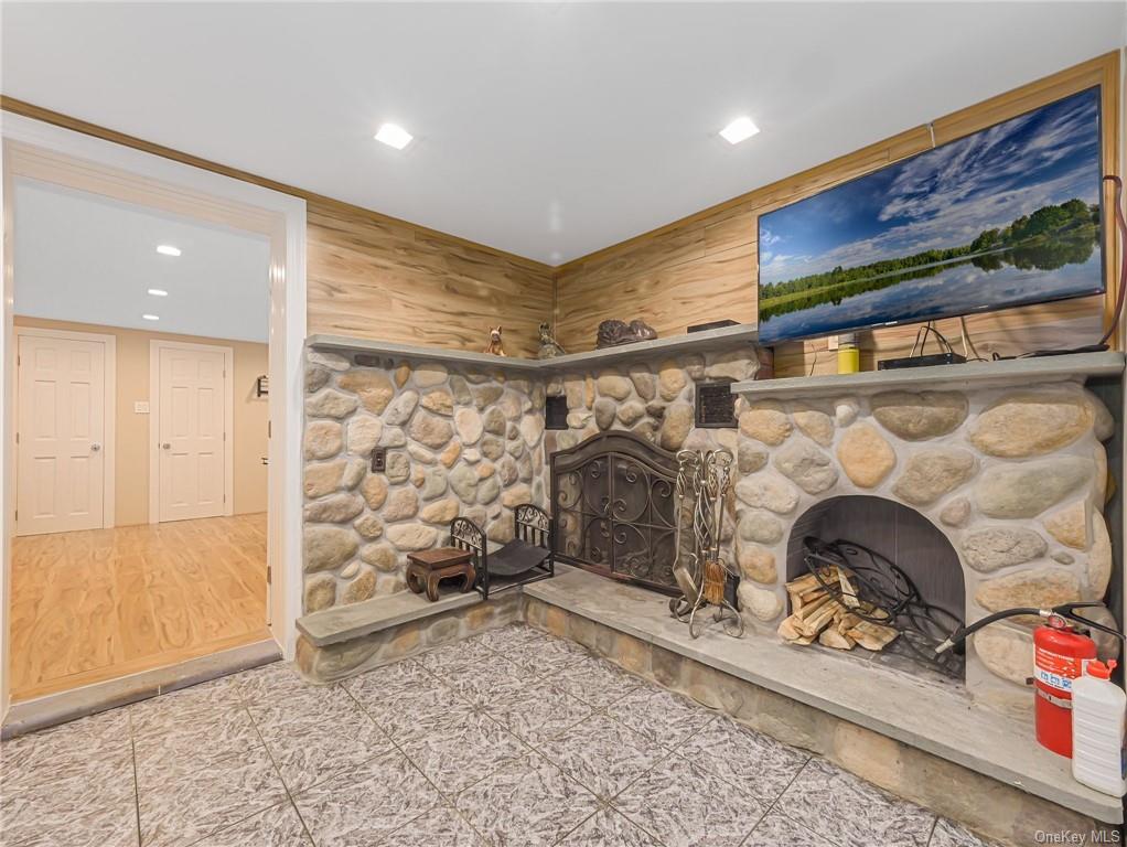 Glen Spey, New York, 12737, United States, 3 Bedrooms Bedrooms, ,3 BathroomsBathrooms,Residential,For Sale,1944942