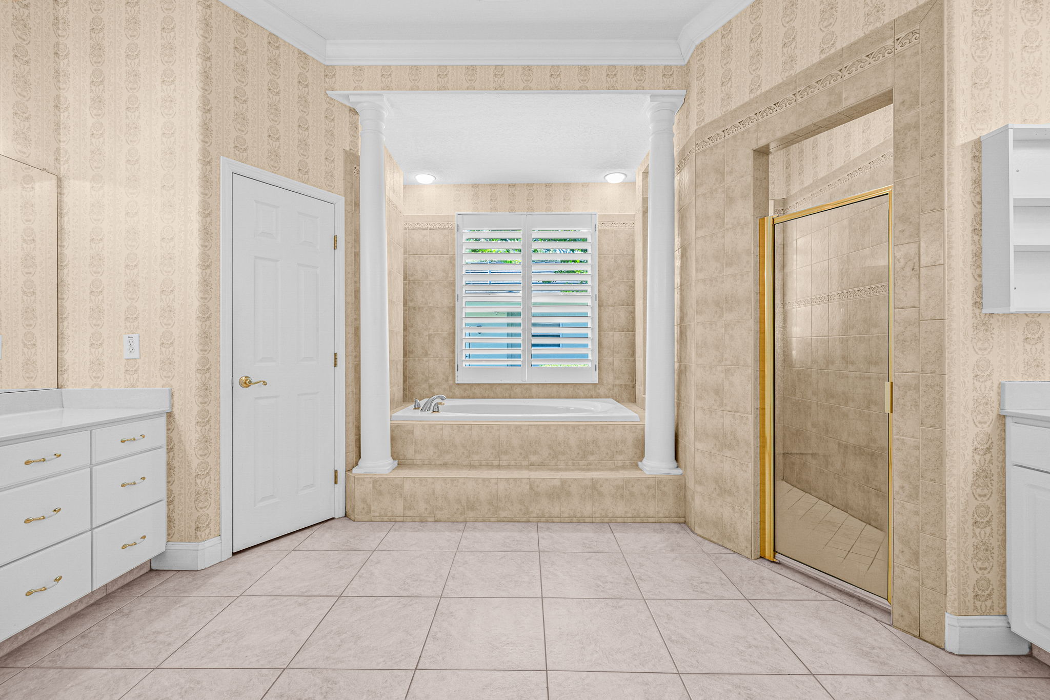 Wesley Chapel, Florida, 33543, United States, 4 Bedrooms Bedrooms, ,3 BathroomsBathrooms,Residential,For Sale,1904479