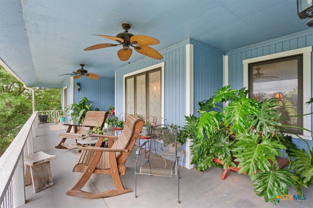 Salado, Texas, 76571, United States, 3 Bedrooms Bedrooms, ,3 BathroomsBathrooms,Residential,For Sale,1976351