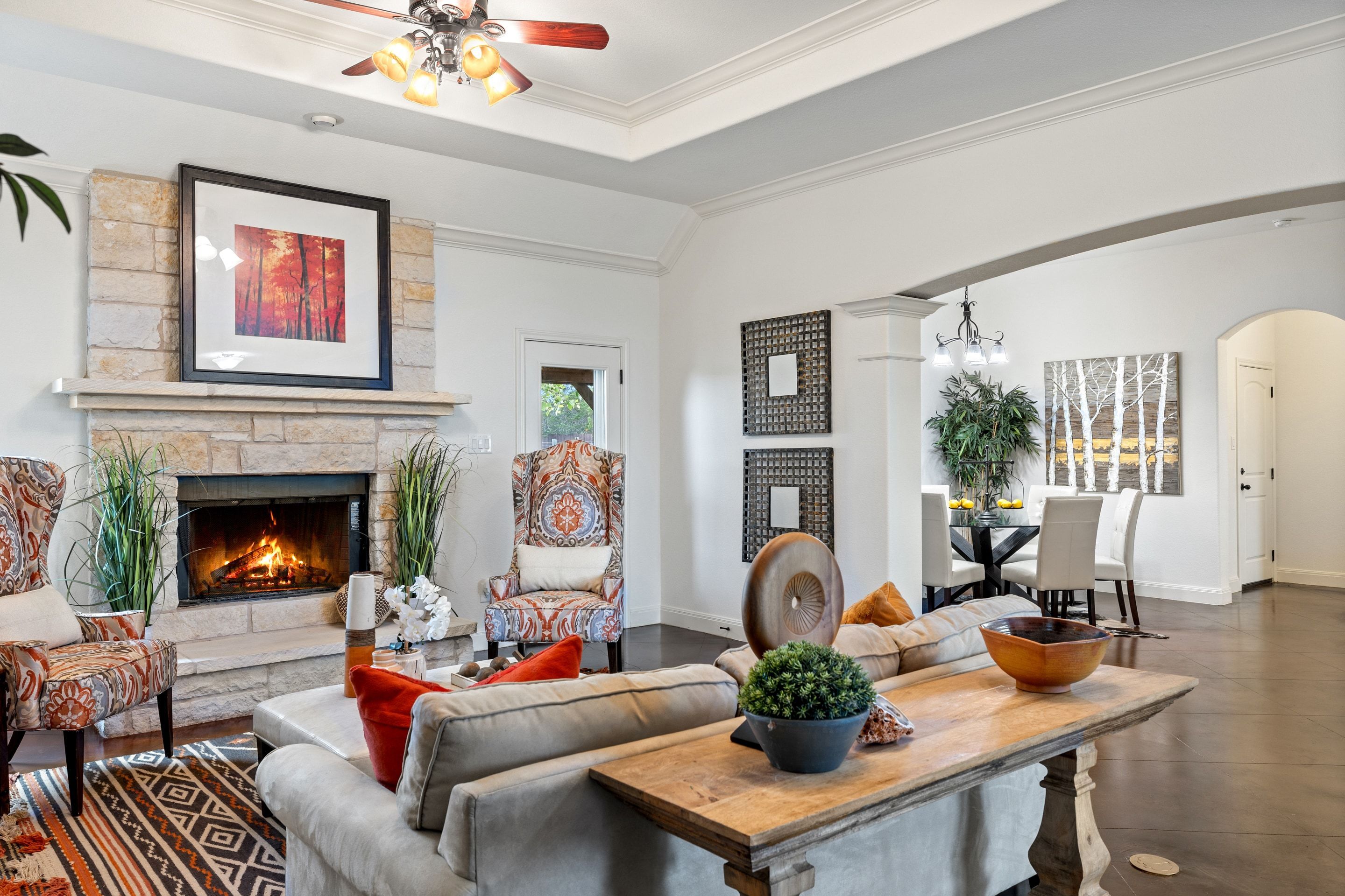  Beautiful Dripping Springs 1-Story on 2 Level Acres with Barn in Chama Trace - 物件實景