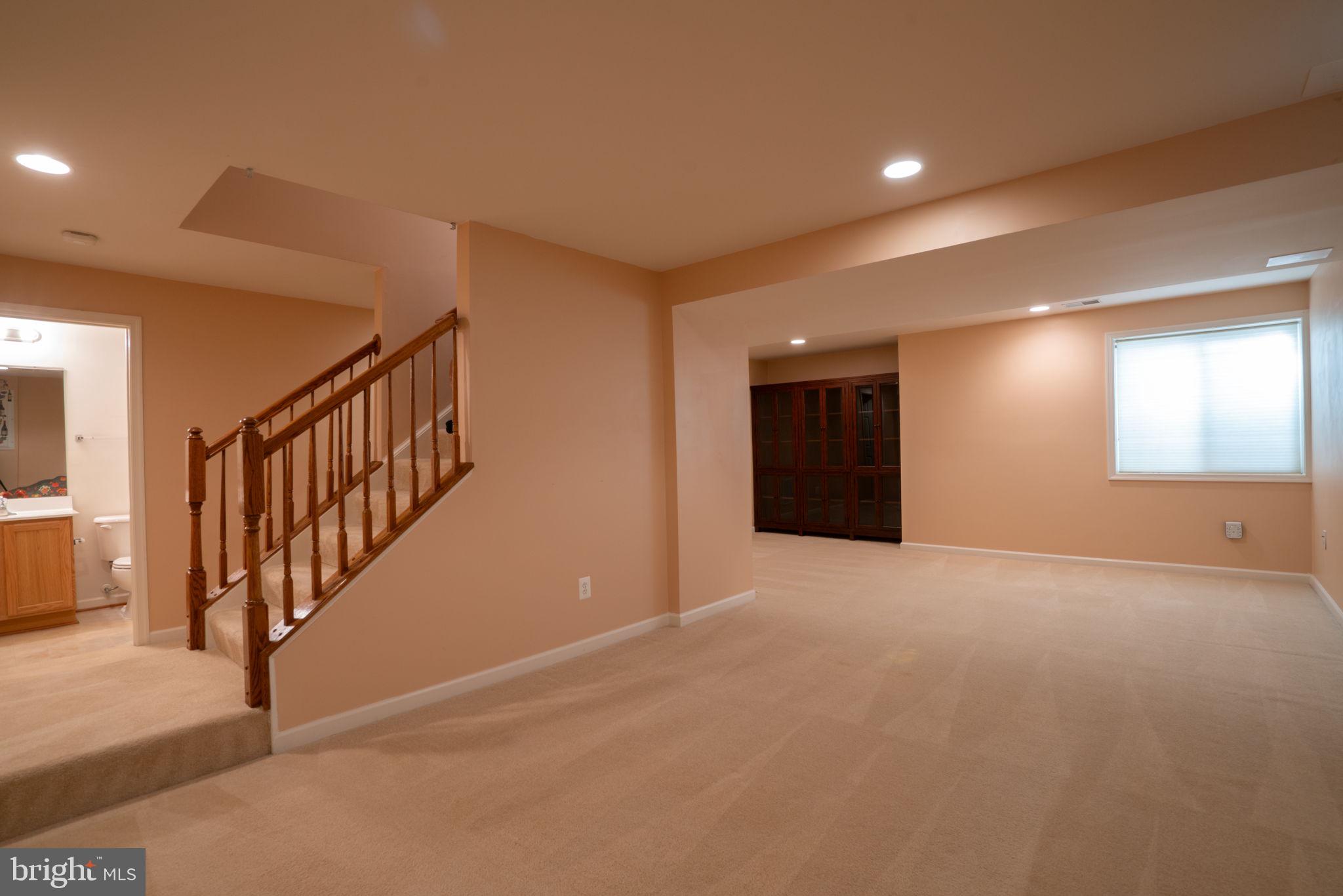 Bealeton, Virginia, 22712, United States, 4 Bedrooms Bedrooms, ,4 BathroomsBathrooms,Residential,For Sale,1928510