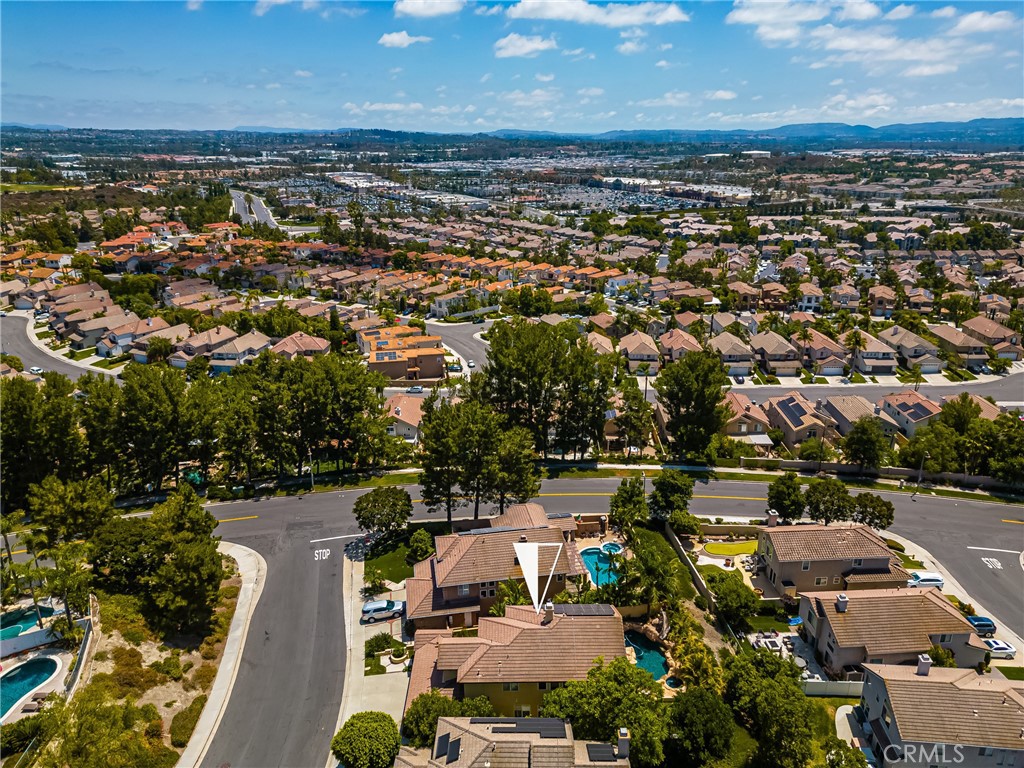 Lake Forest, California, 92610, United States, 5 Bedrooms Bedrooms, ,3 BathroomsBathrooms,Residential,For Sale,1903296