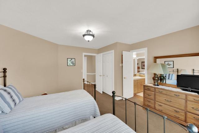 Sandy, Utah, 84093, United States, 5 Bedrooms Bedrooms, ,4 BathroomsBathrooms,Residential,For Sale,2049445