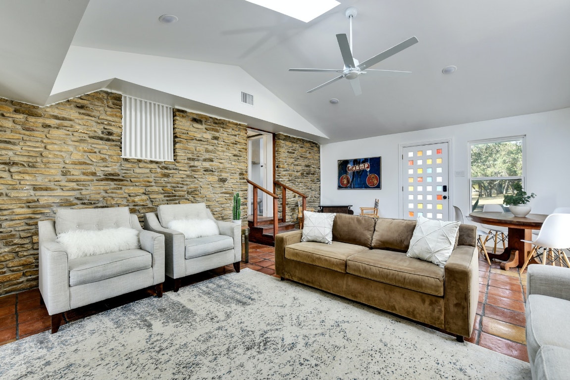 Austin, Texas, 78727, United States, 3 Bedrooms Bedrooms, ,3 BathroomsBathrooms,Residential,For Sale,1940993
